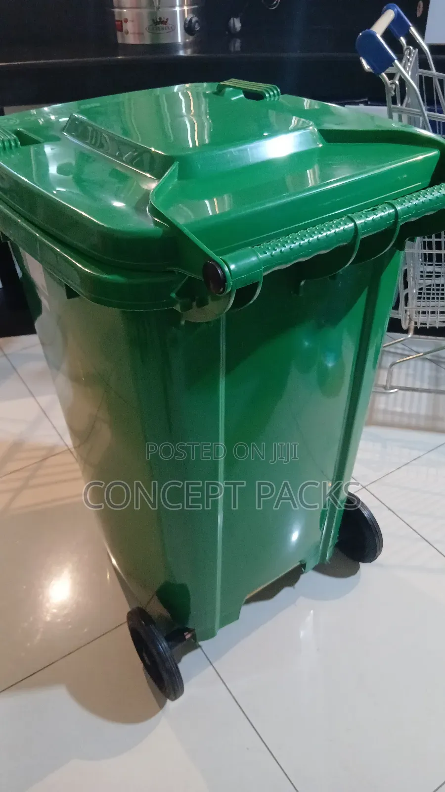 240l Green Bin With Wheels.