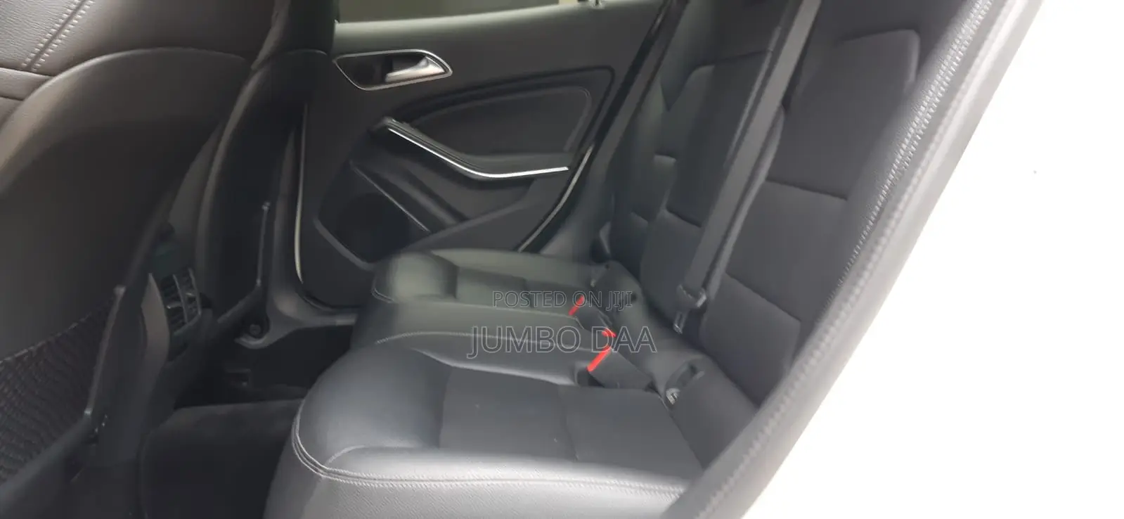Mercedes-Benz GLA-Class 2017 White