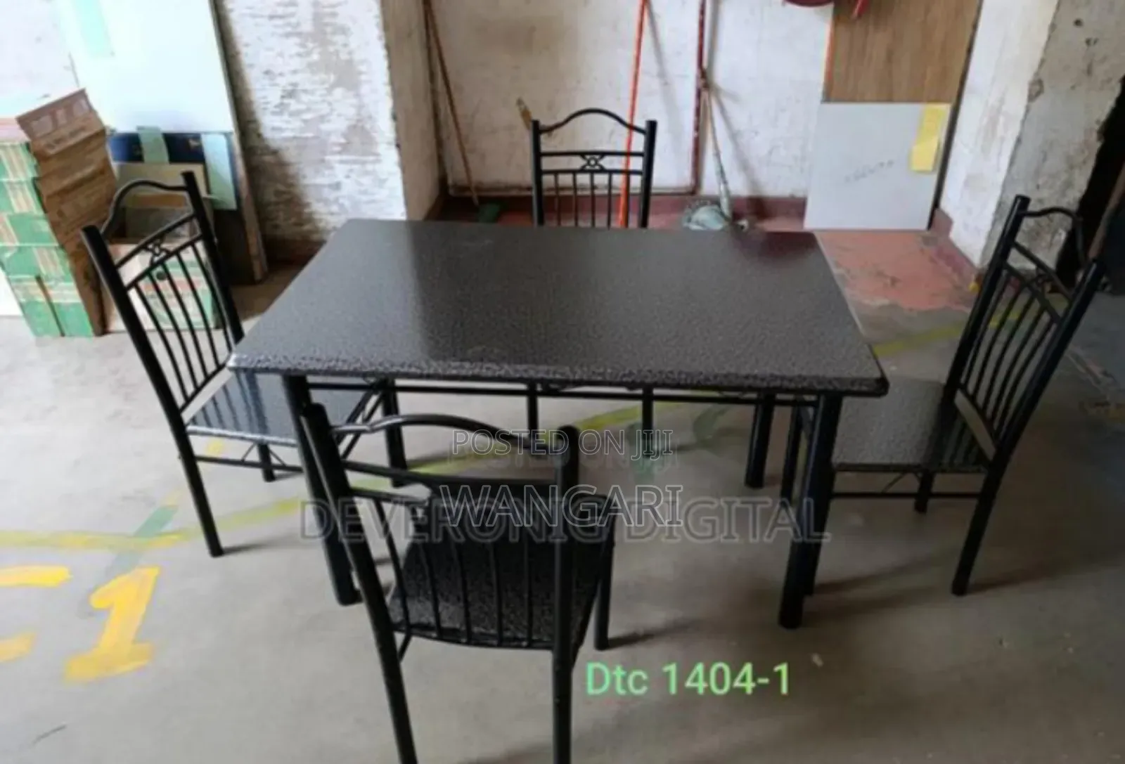 Marble Top 4sitter Dinning Table