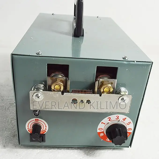Precision Poultry Debeaker