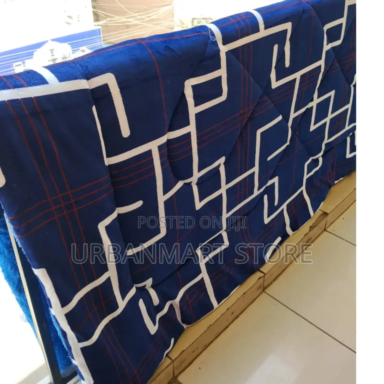 Premium Heavy Woolen Duvet – Extra Warm Long Lasting