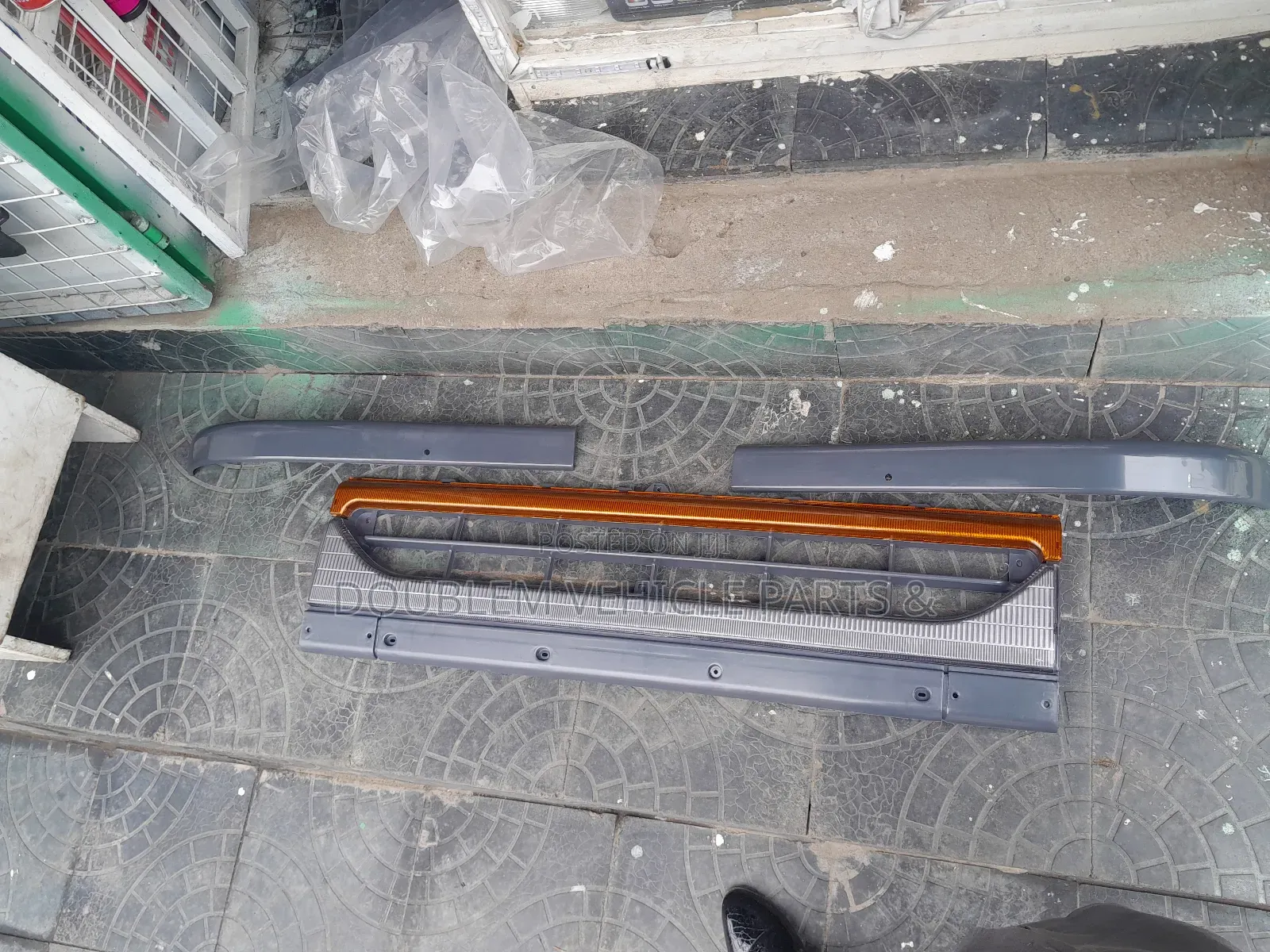 Front Grill Mitsubishi Canter 4d32/4d33 Fh215 Fe511 1993-1999 Onwards