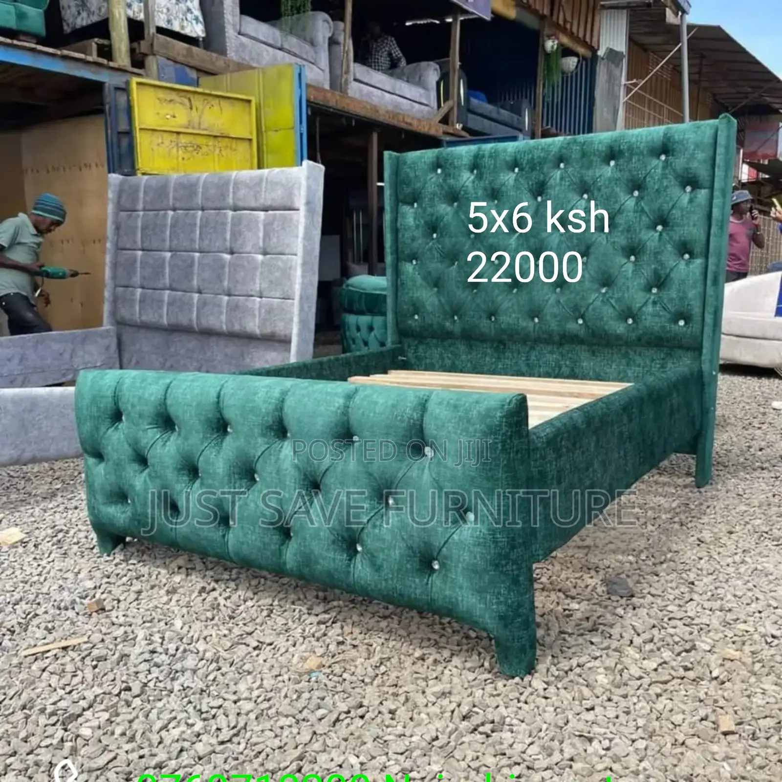 Luxury 5x6 Executive Tufted Bed – Modern Velvet Design – KSH 22,000