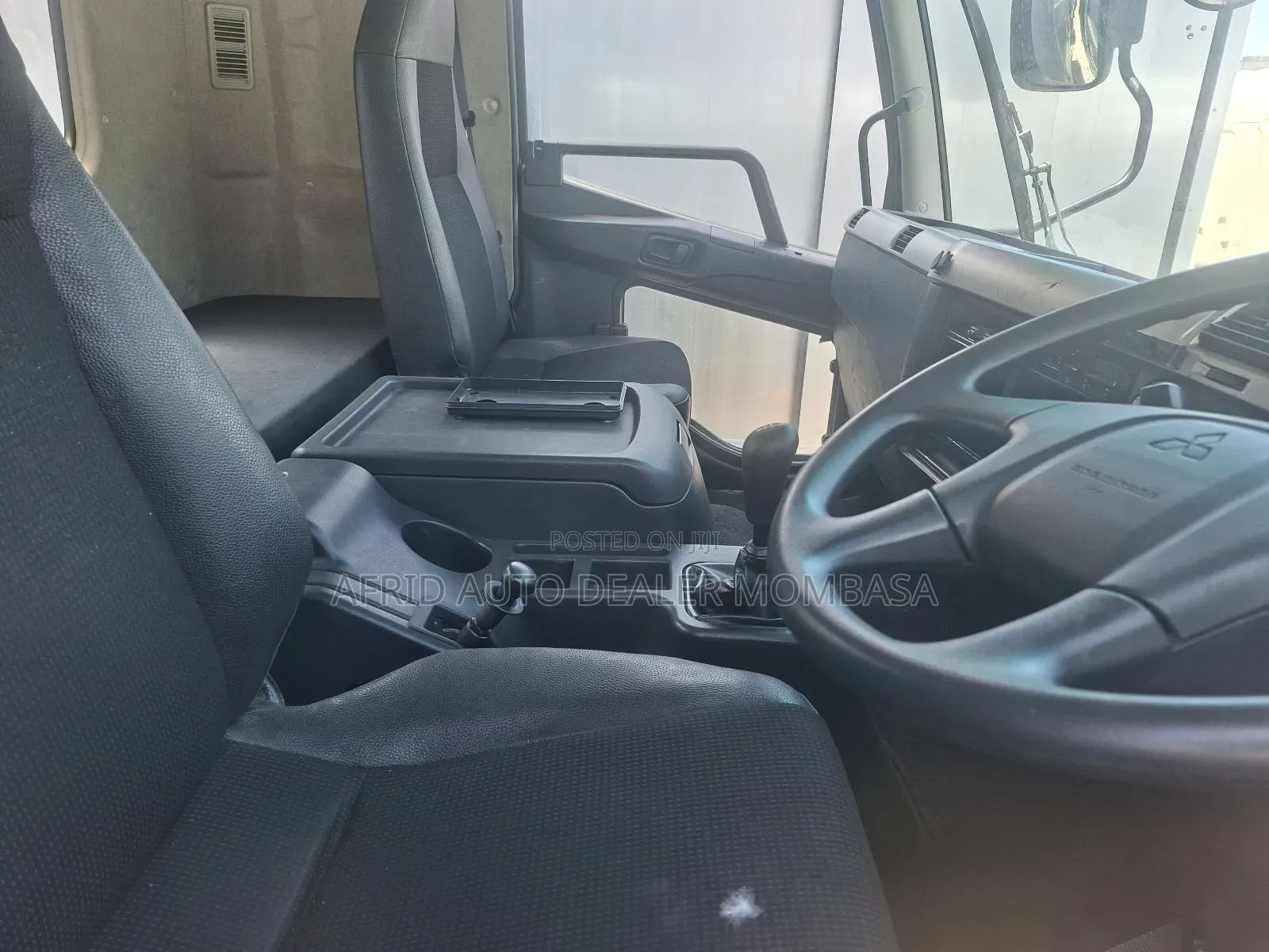 Fuso Fighter 7t With 5t Crane Capacity