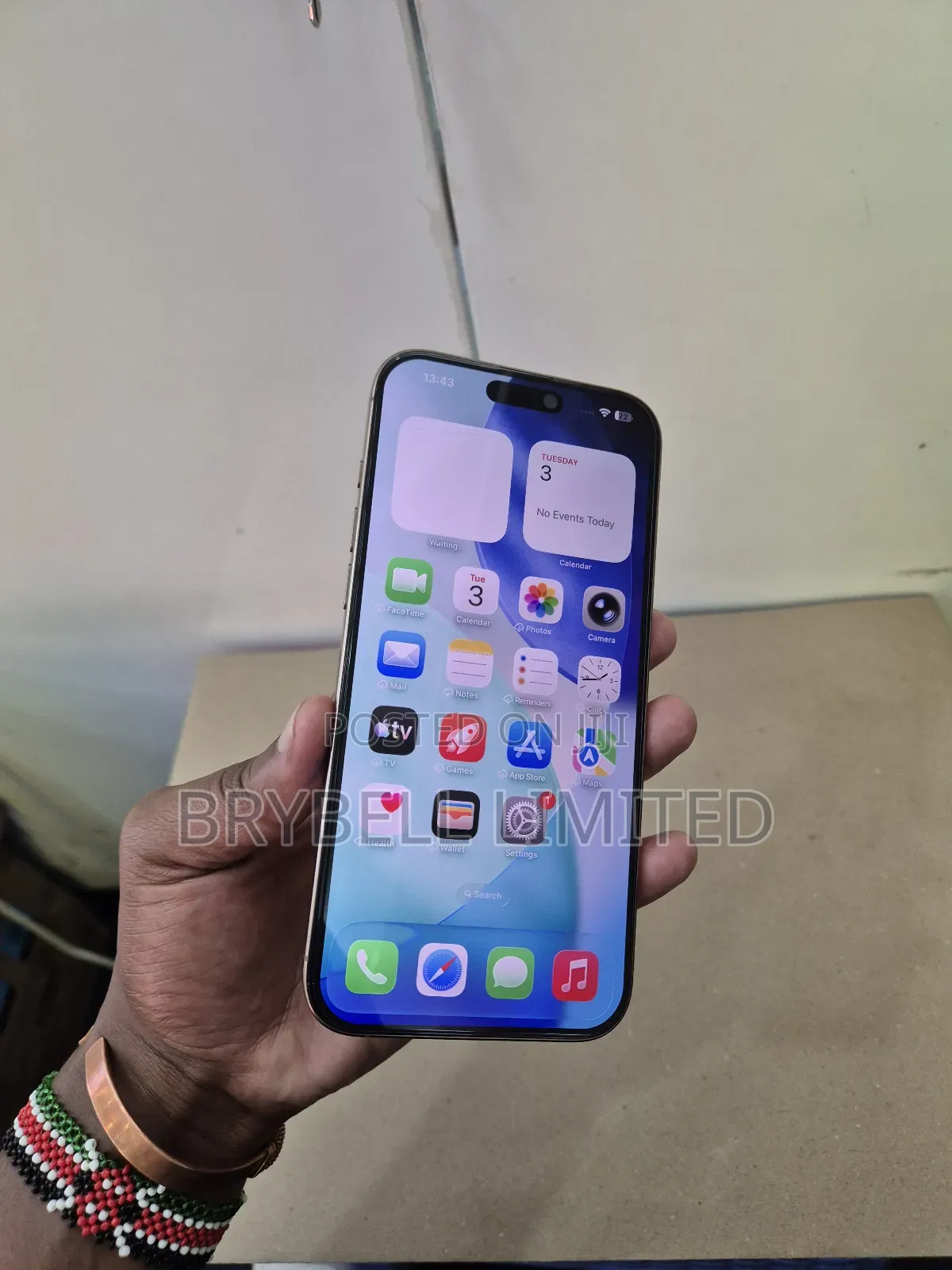 Apple iPhone 16 Pro Max 256 GB Gold