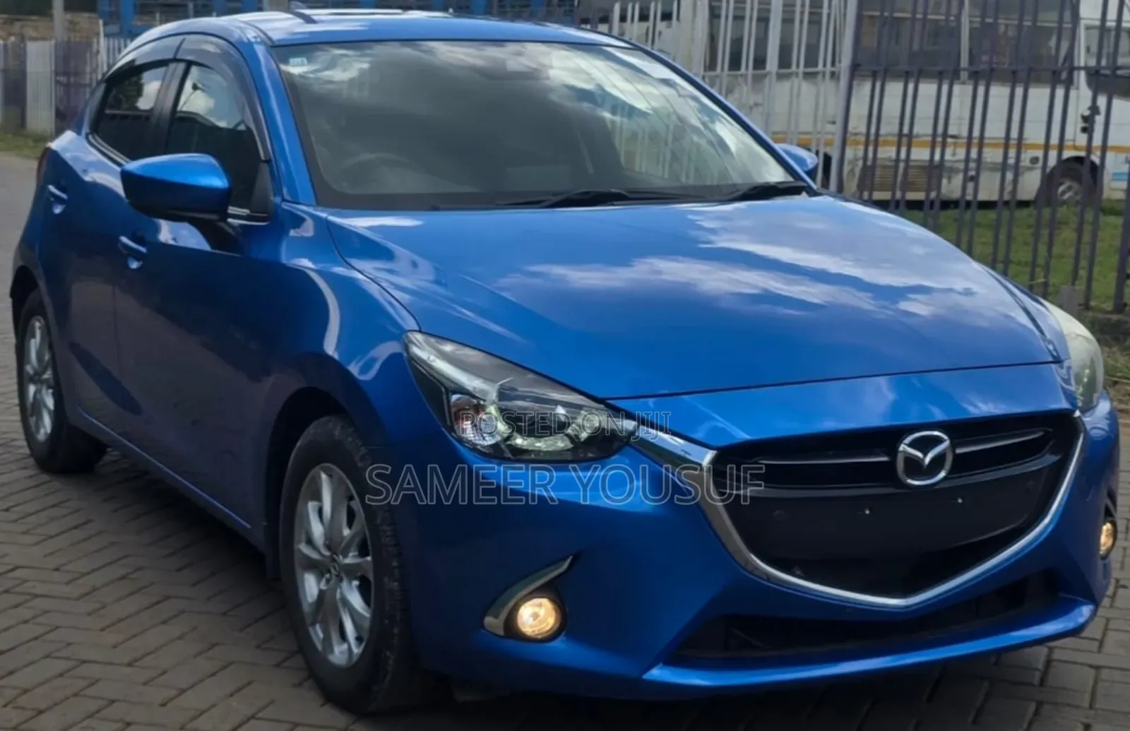 Mazda Demio 2018 Blue