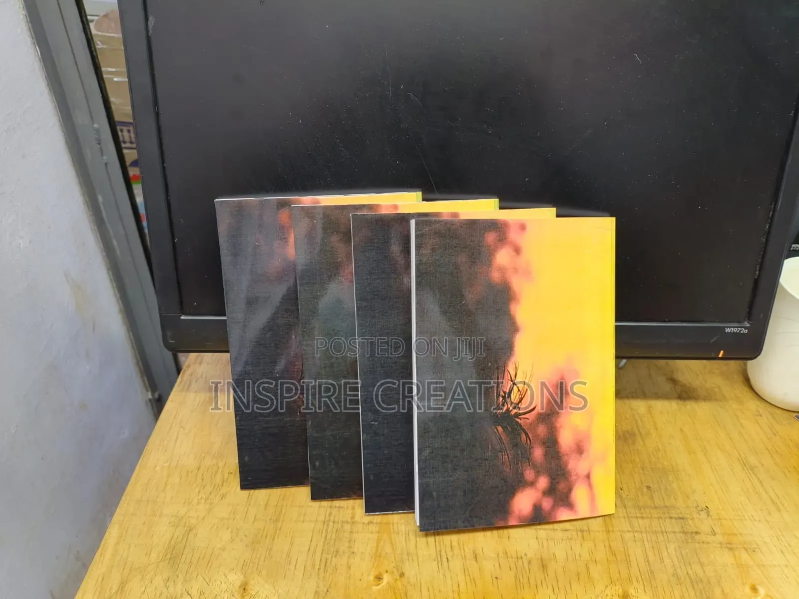  Crisp A5 Black White Printing With Perfect Binding