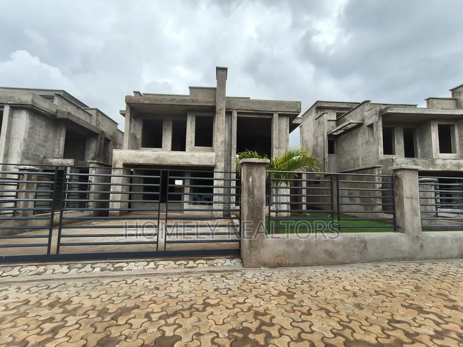 5bdrm Maisonette In Muhuri Road, Kinoo For Sale
