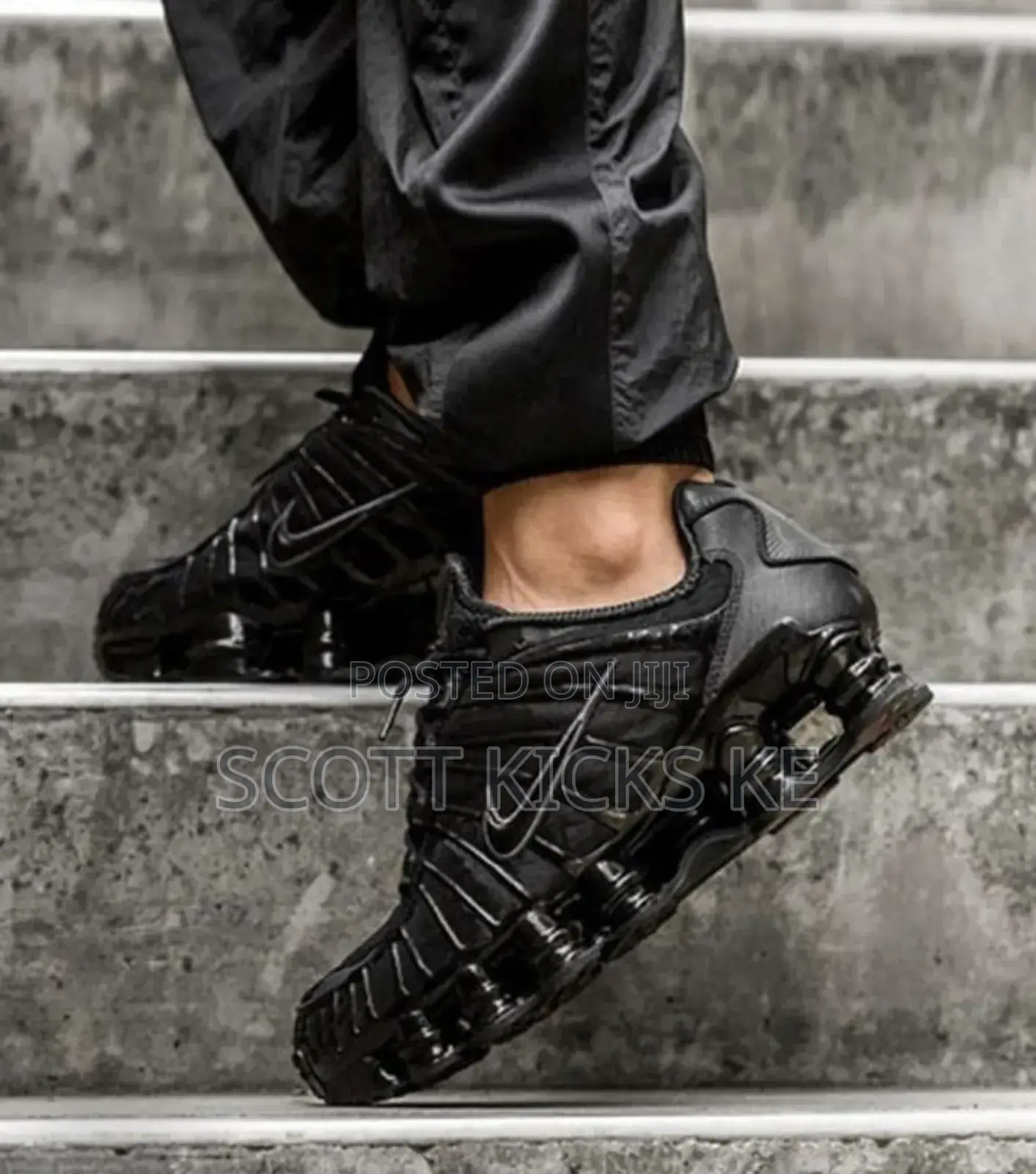 Nike Shoxs Tripple Black