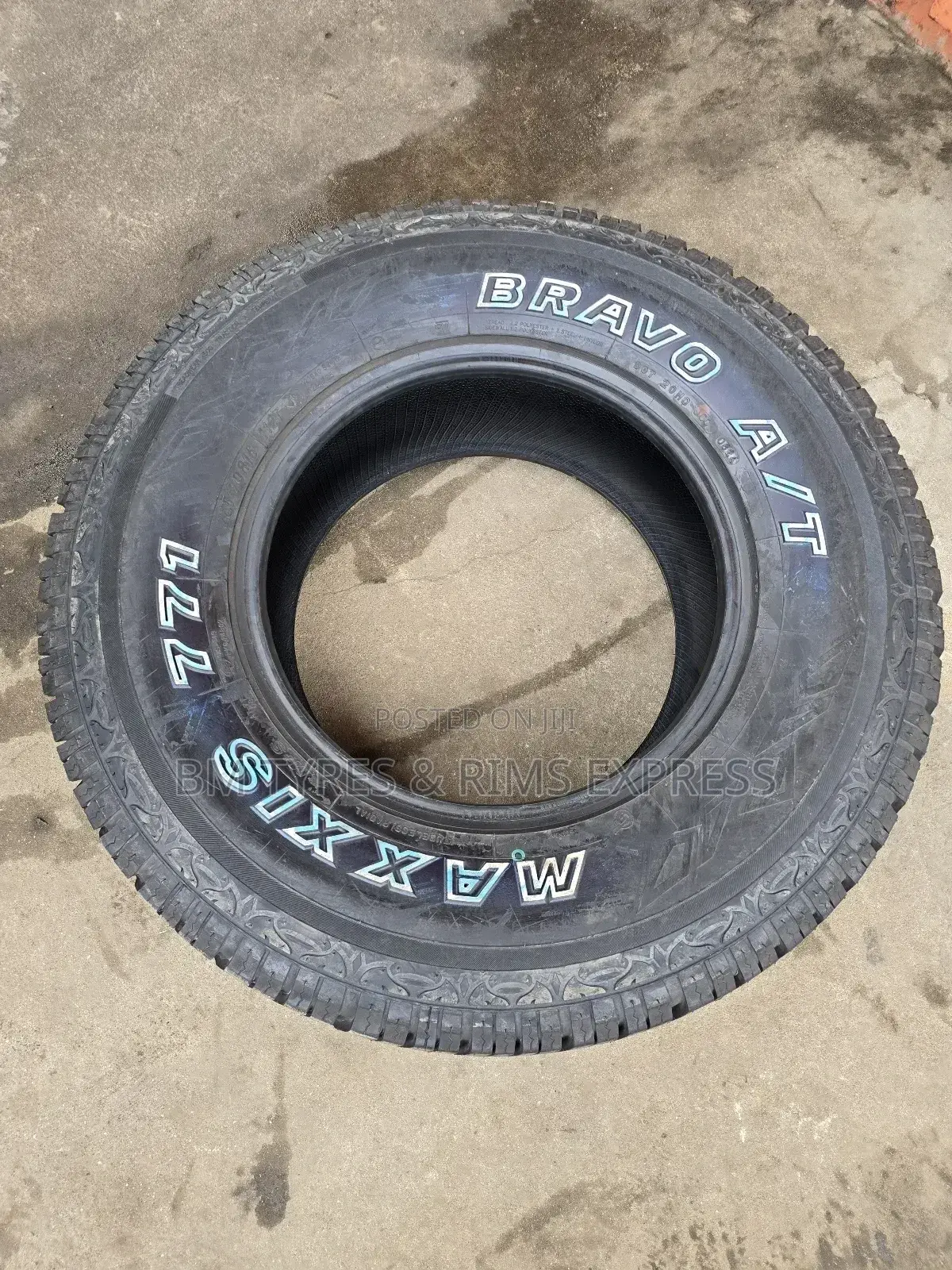 265 /70 R16 Maxxis at 771 (All Terrein)