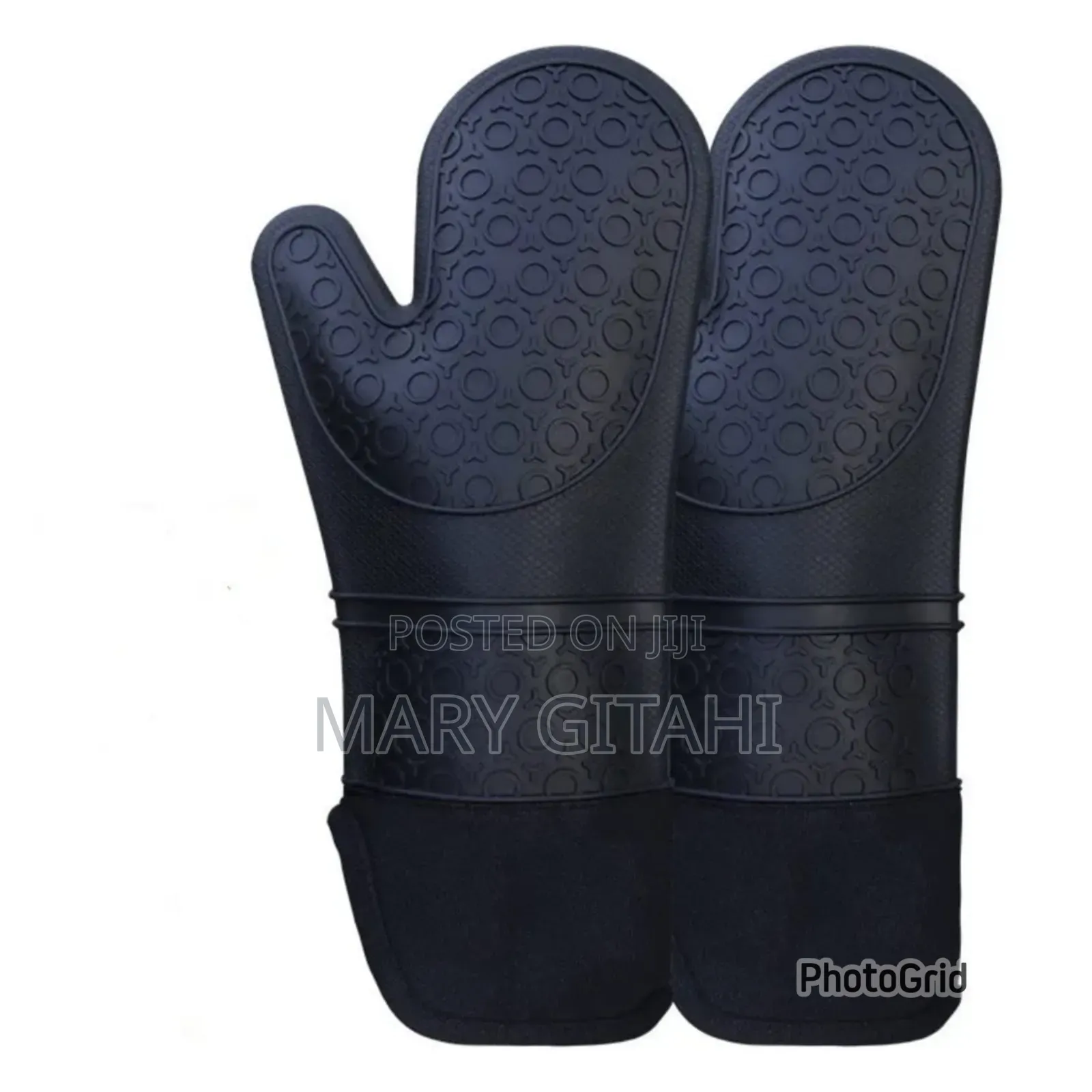 A Pair Of Silicone Oven Gloves