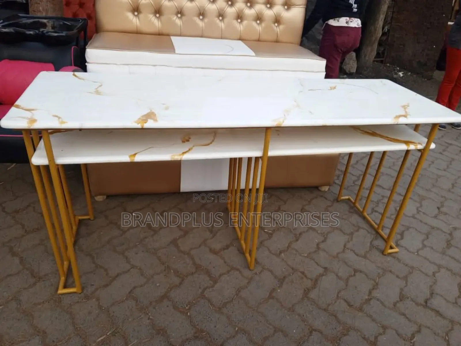 Double Manicure Table