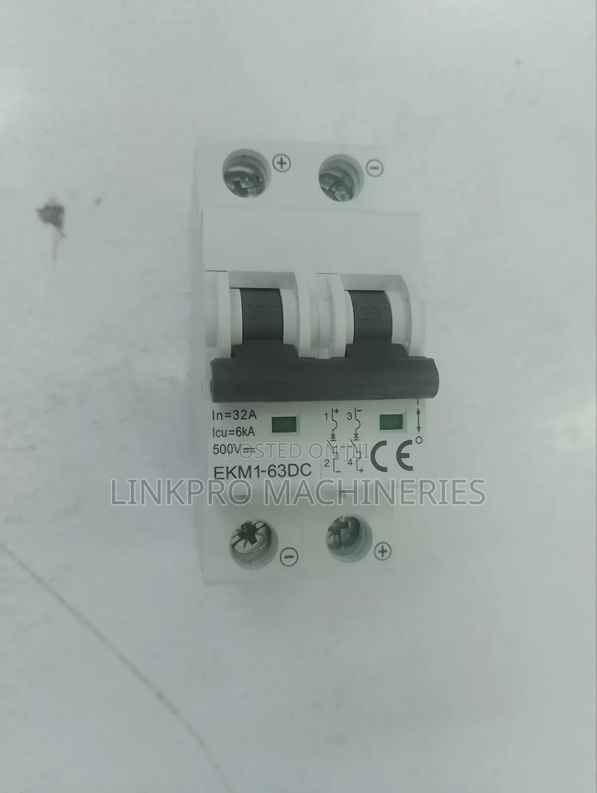 32a Dc Circuit Breaker