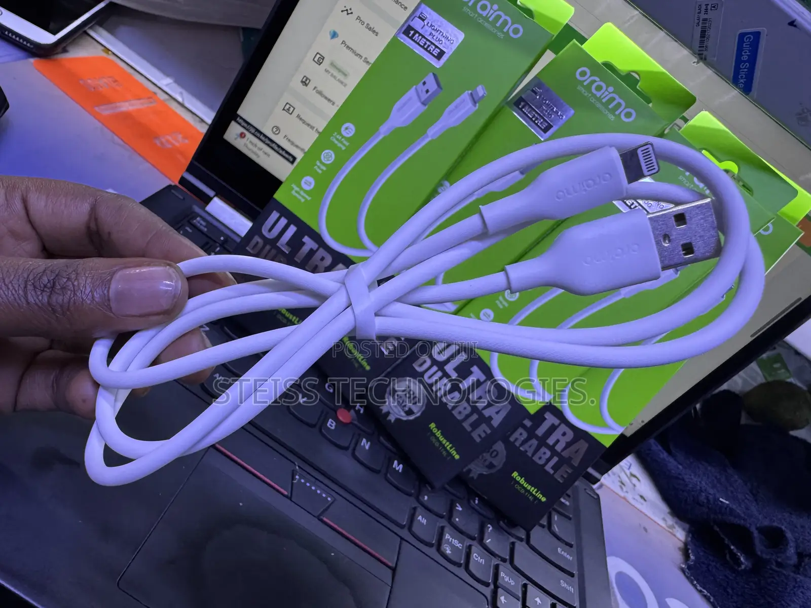 Oraimo White Lightning iPhone Data Cable
