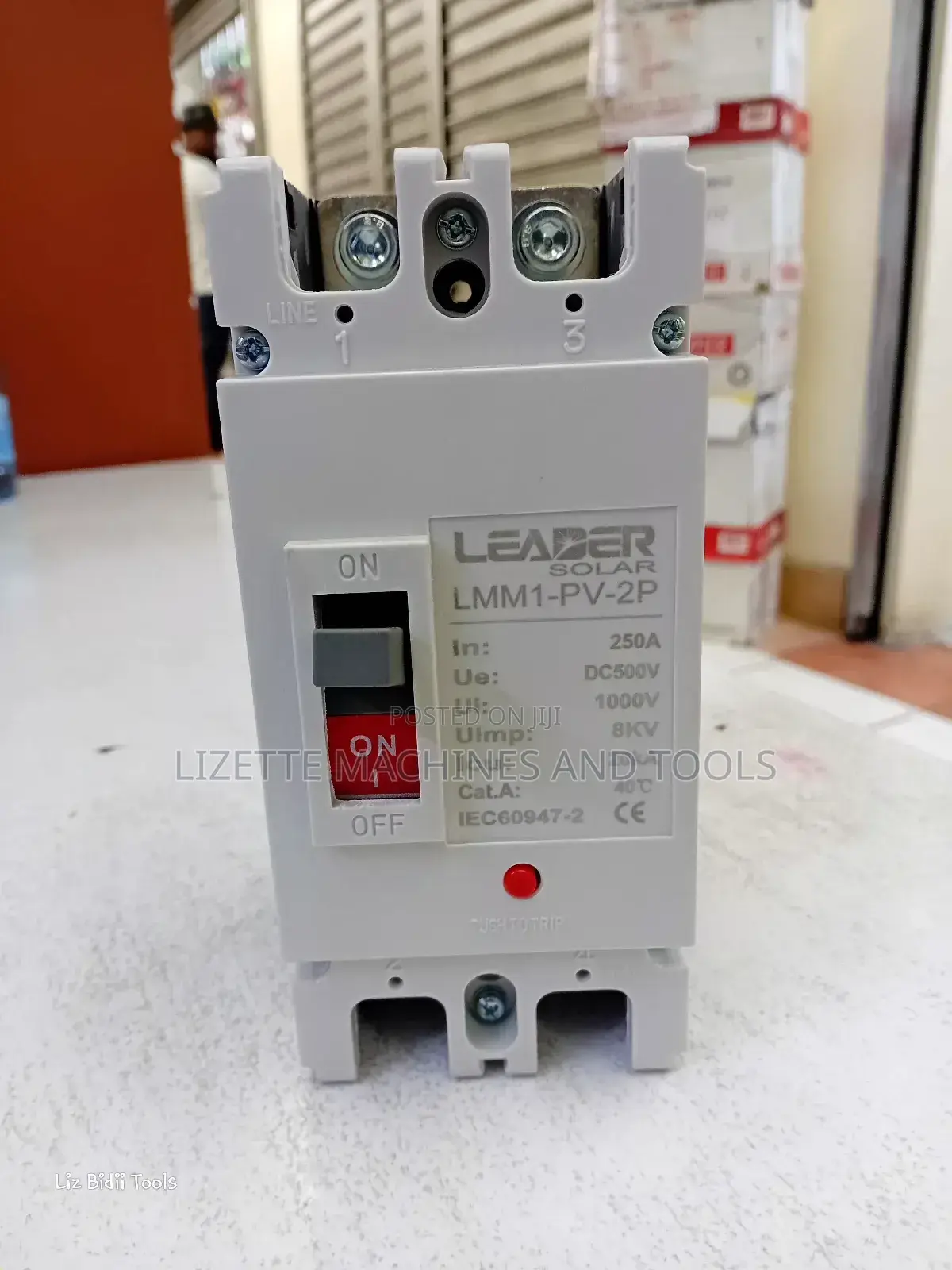 Leader Solar 250a Lmmi-Pv-2p Molded Case Circuit Breaker (Mccb)