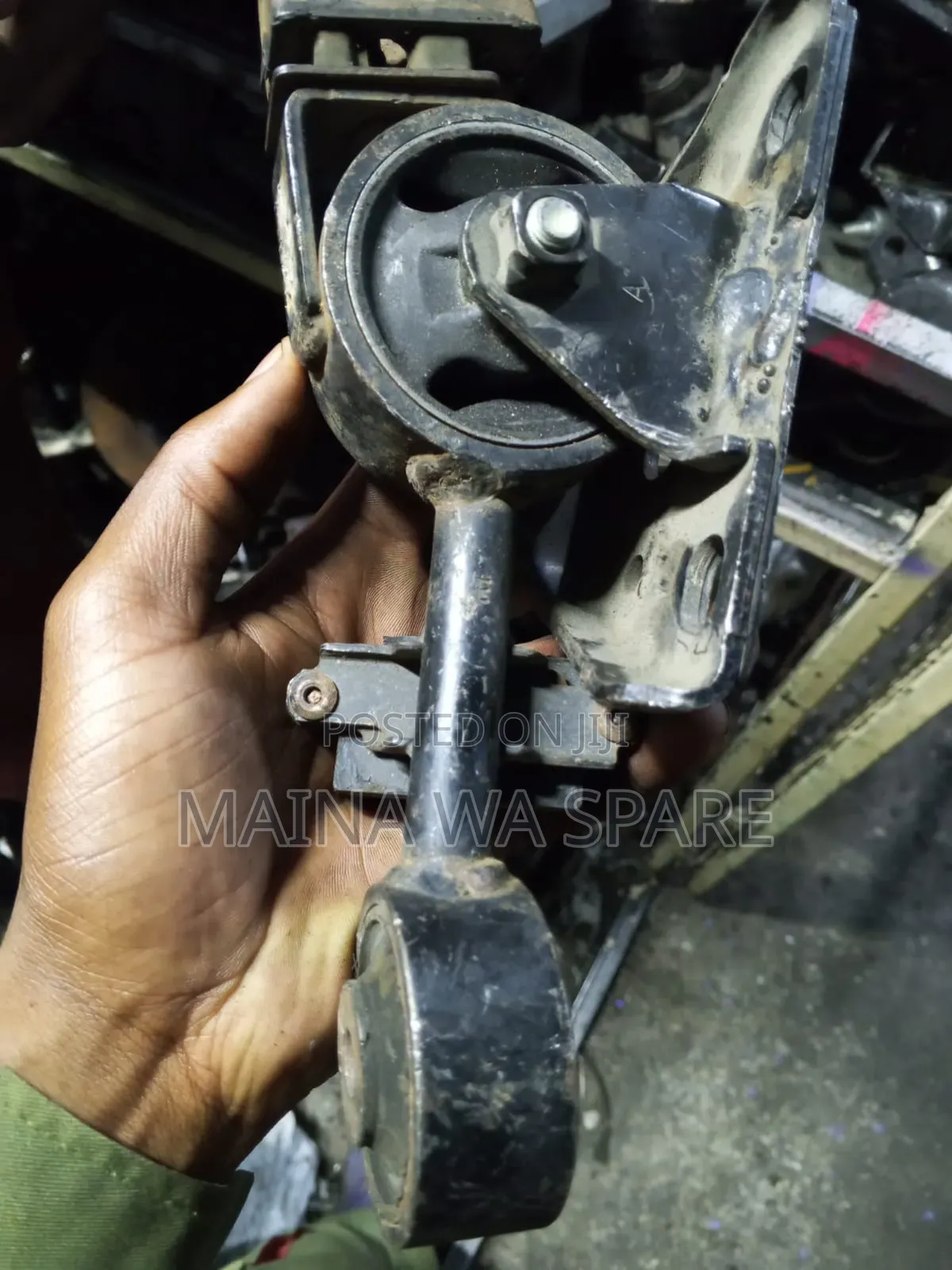 Toyota Harrier 240 Engine Mounting