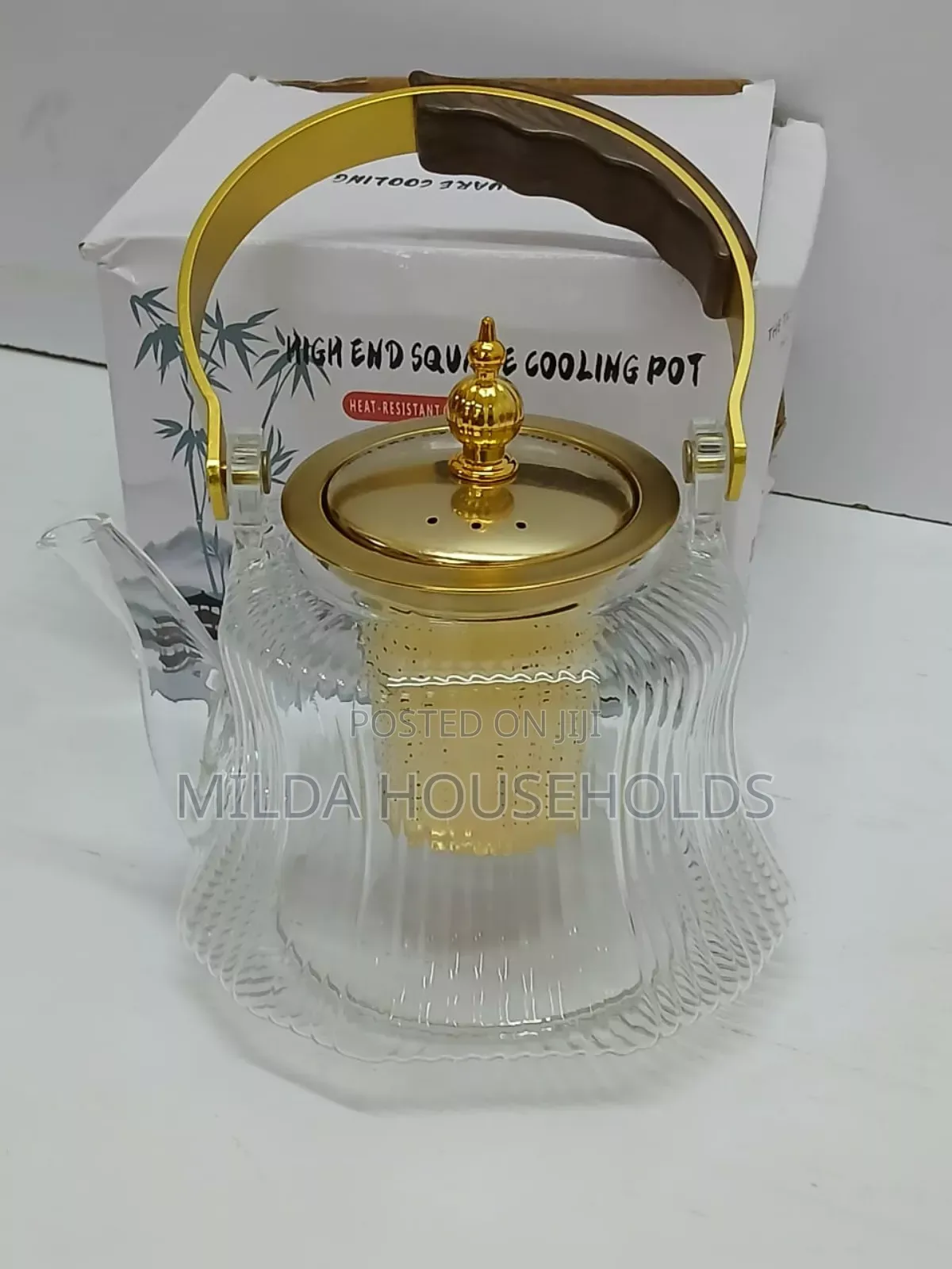 *Heat Resistant Glass Teapot With Strainer Infuser