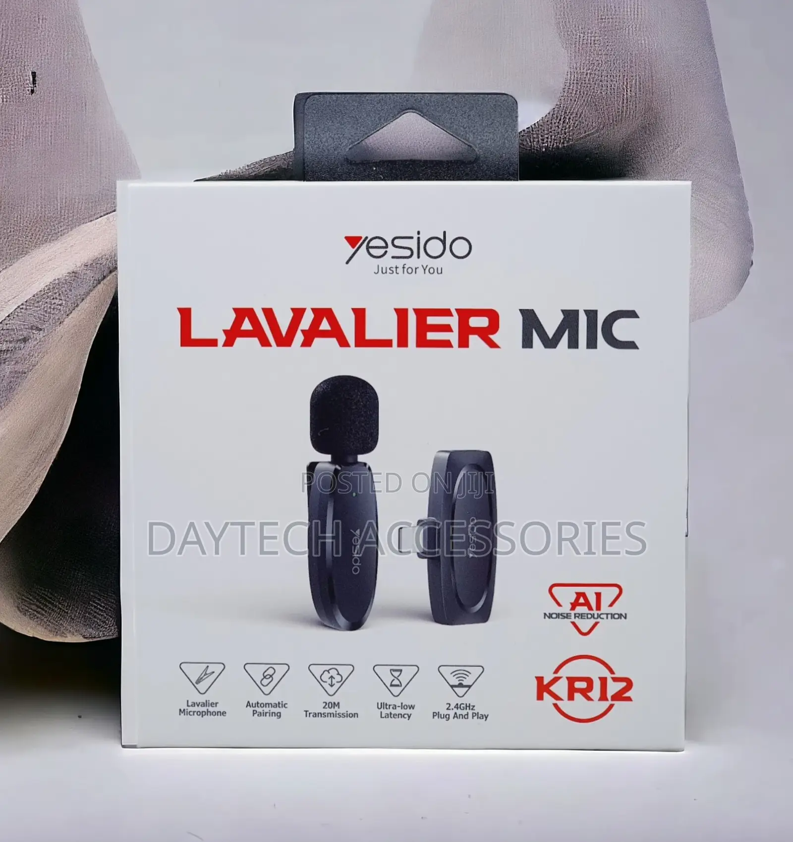 Yesido Kr12 Single Lavalier Mic Universal for Lightning Phones.