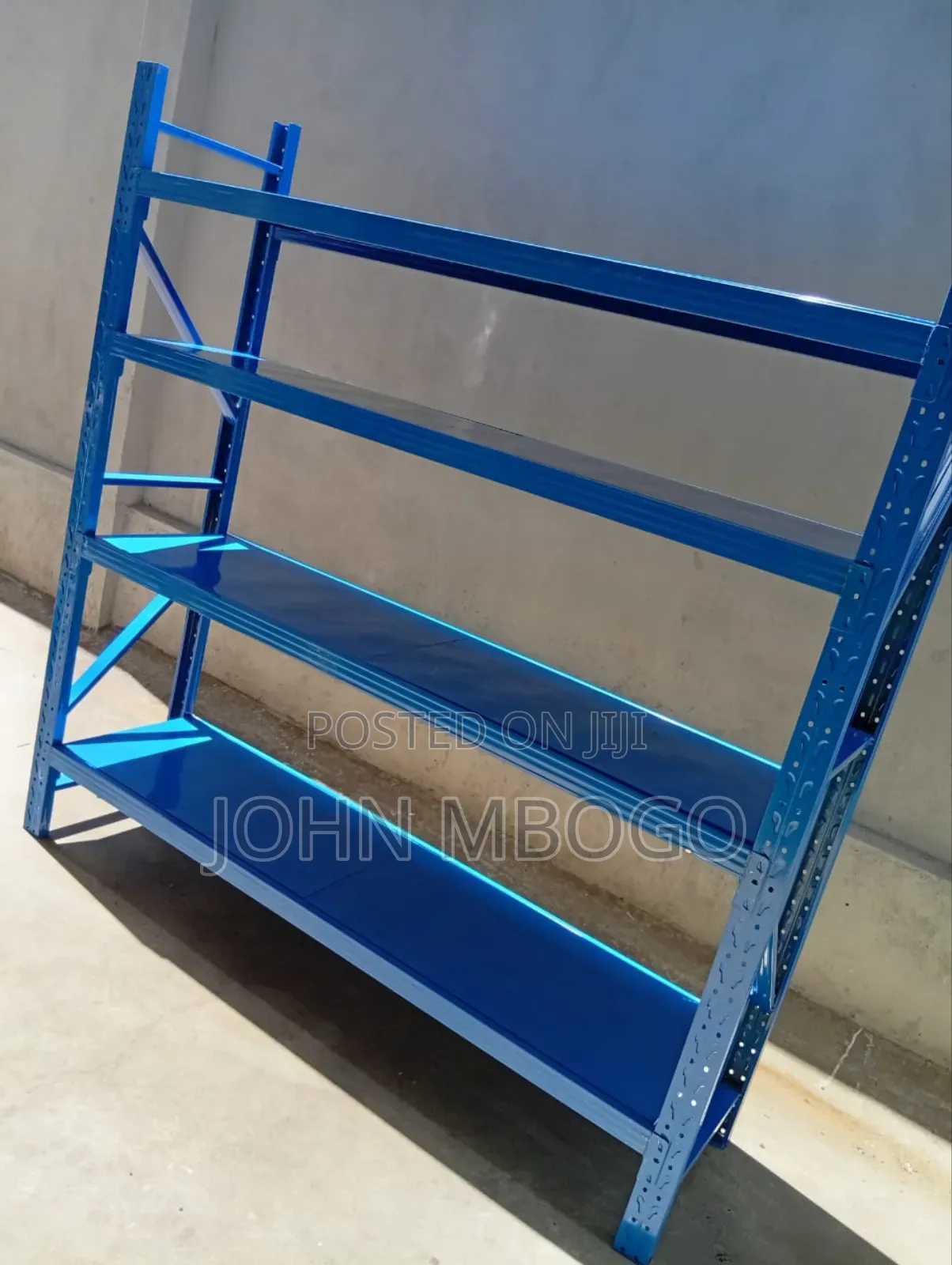 Interlocking Shop Shelves