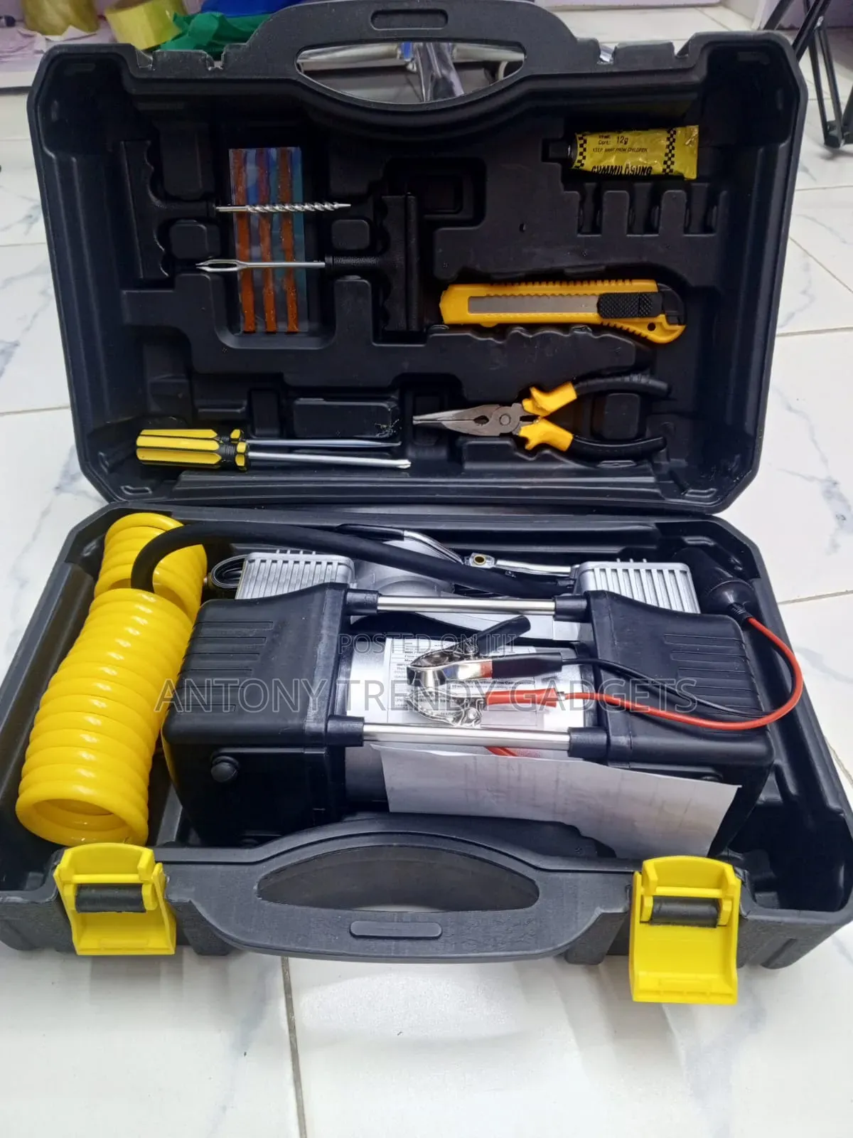 Portable Car Tyre Inflator Air Compressor