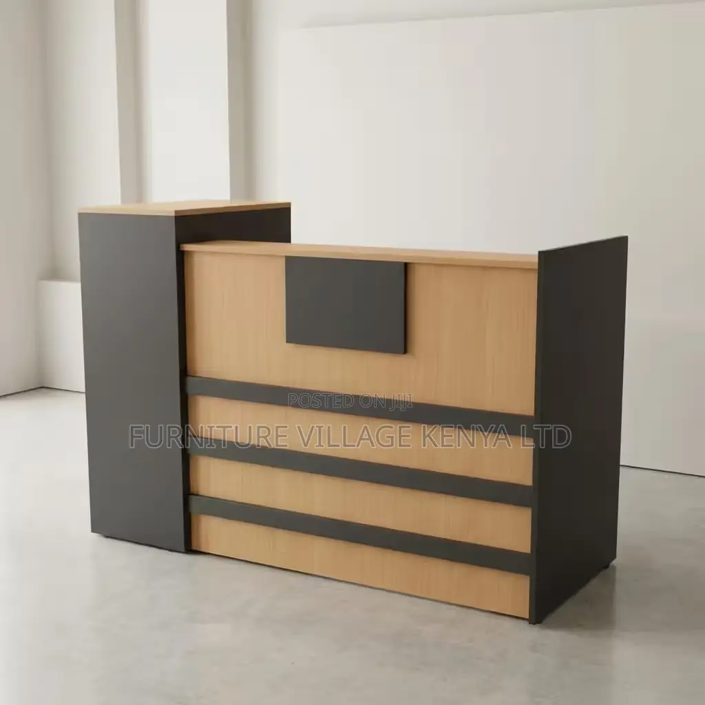 Reception Desk; 1.6m Custom Reception Counter
