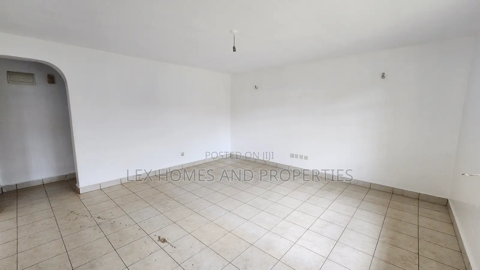 3bdrm Maisonette in Maasai Lodge for sale
