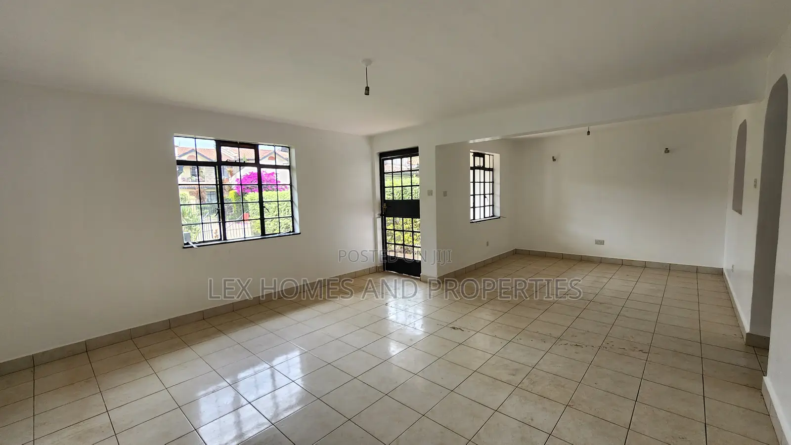 3bdrm Maisonette in Maasai Lodge for sale
