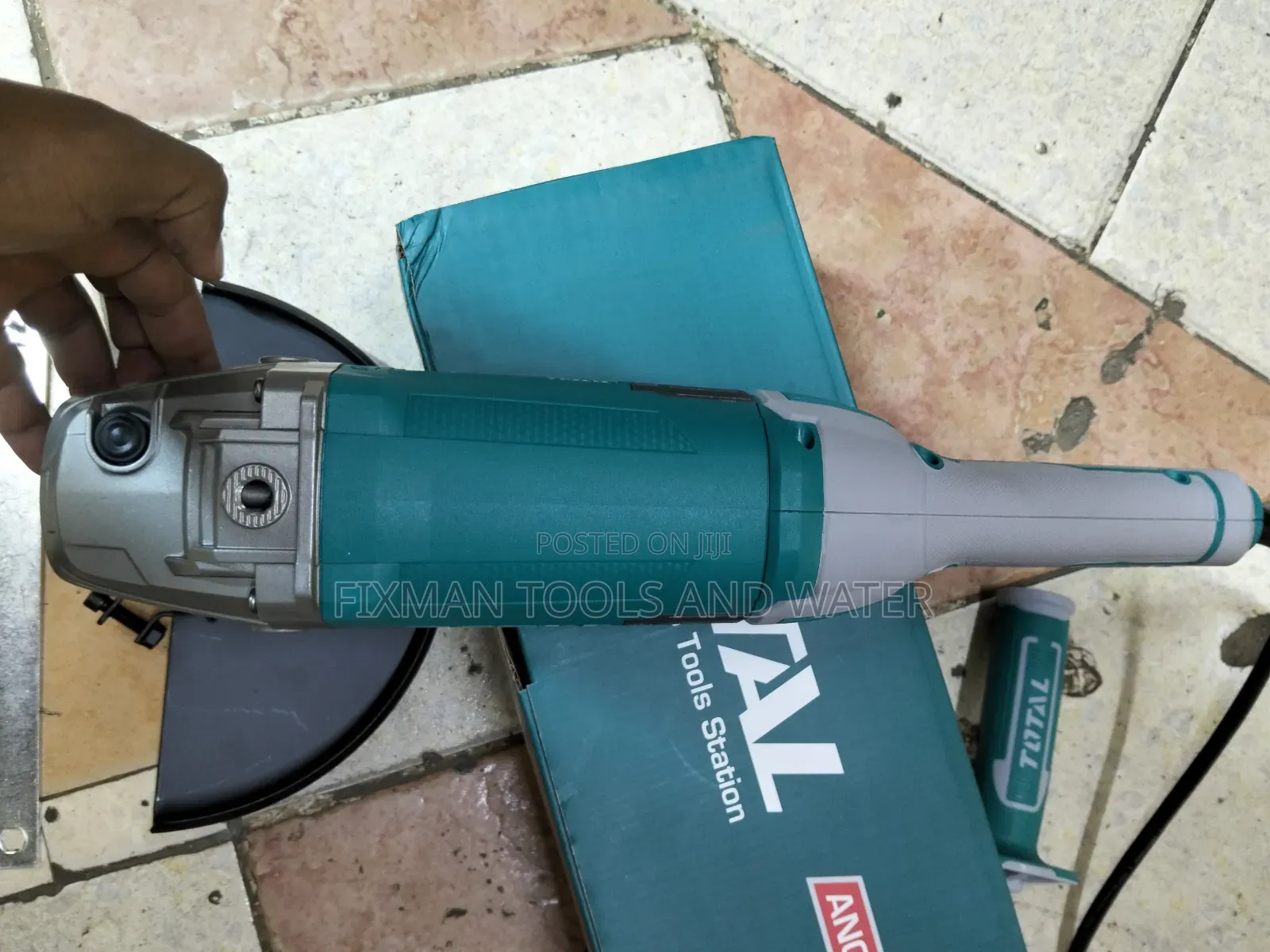 New Total Angle Grinder 2200 Watts 9 Inches With Handle And Guard