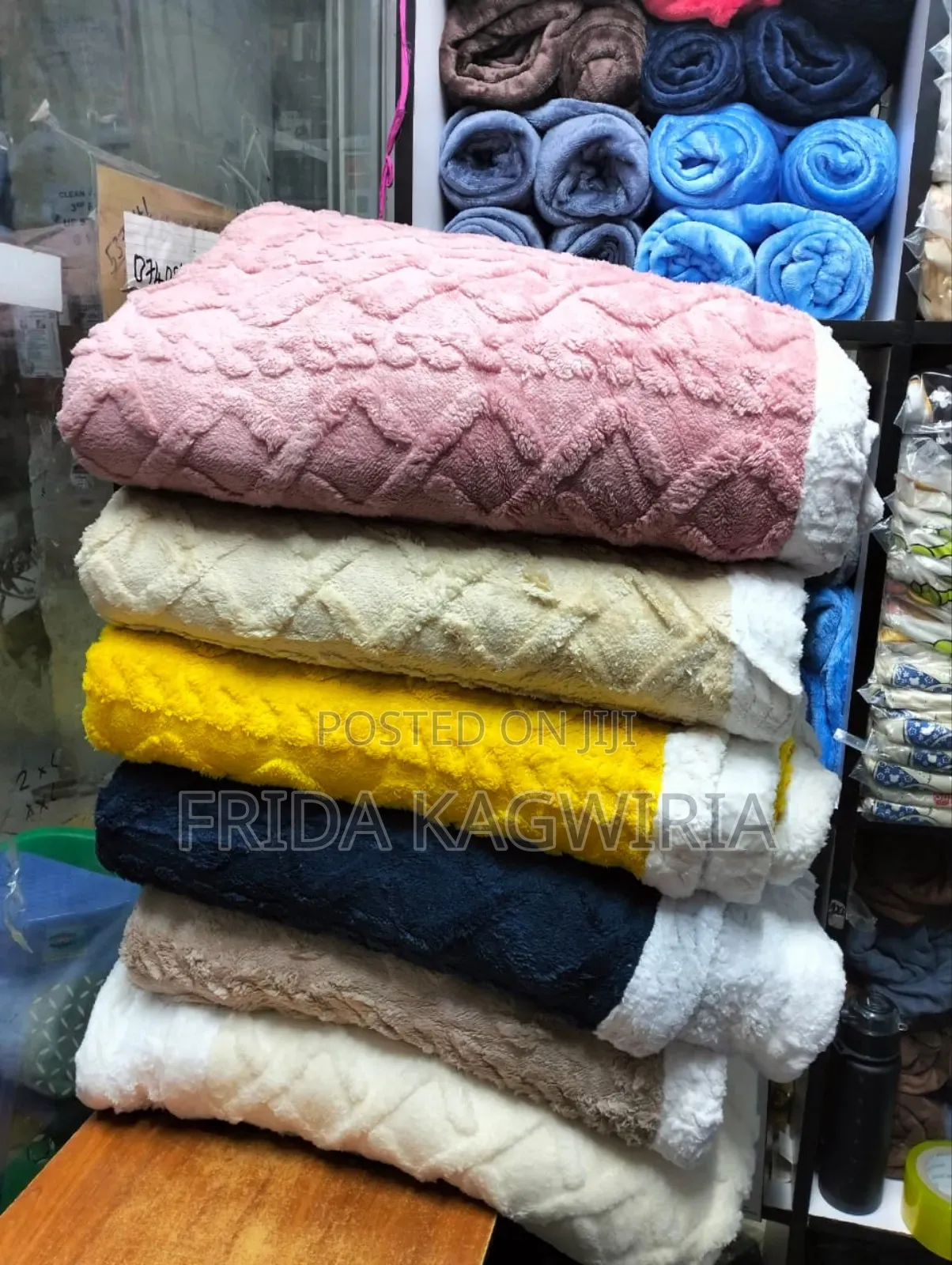 Sherpa/Fleece Throw Blankets