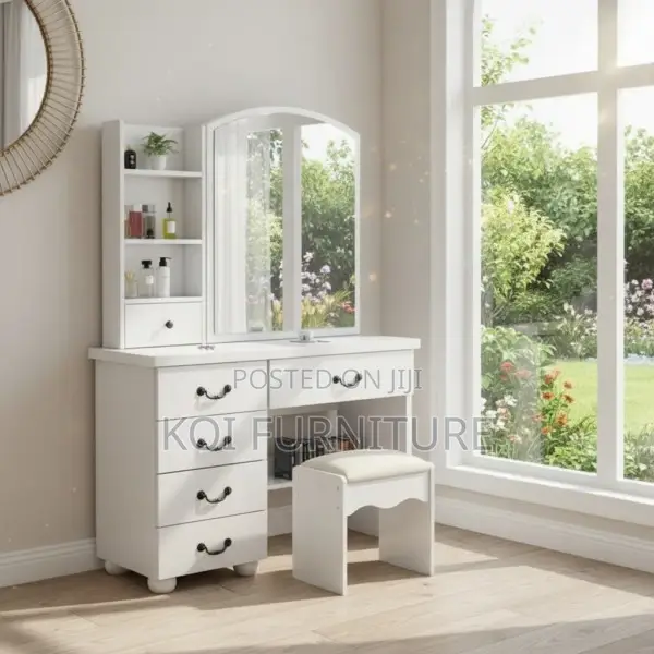 Dressers; Tredy Standard White Vanity Table