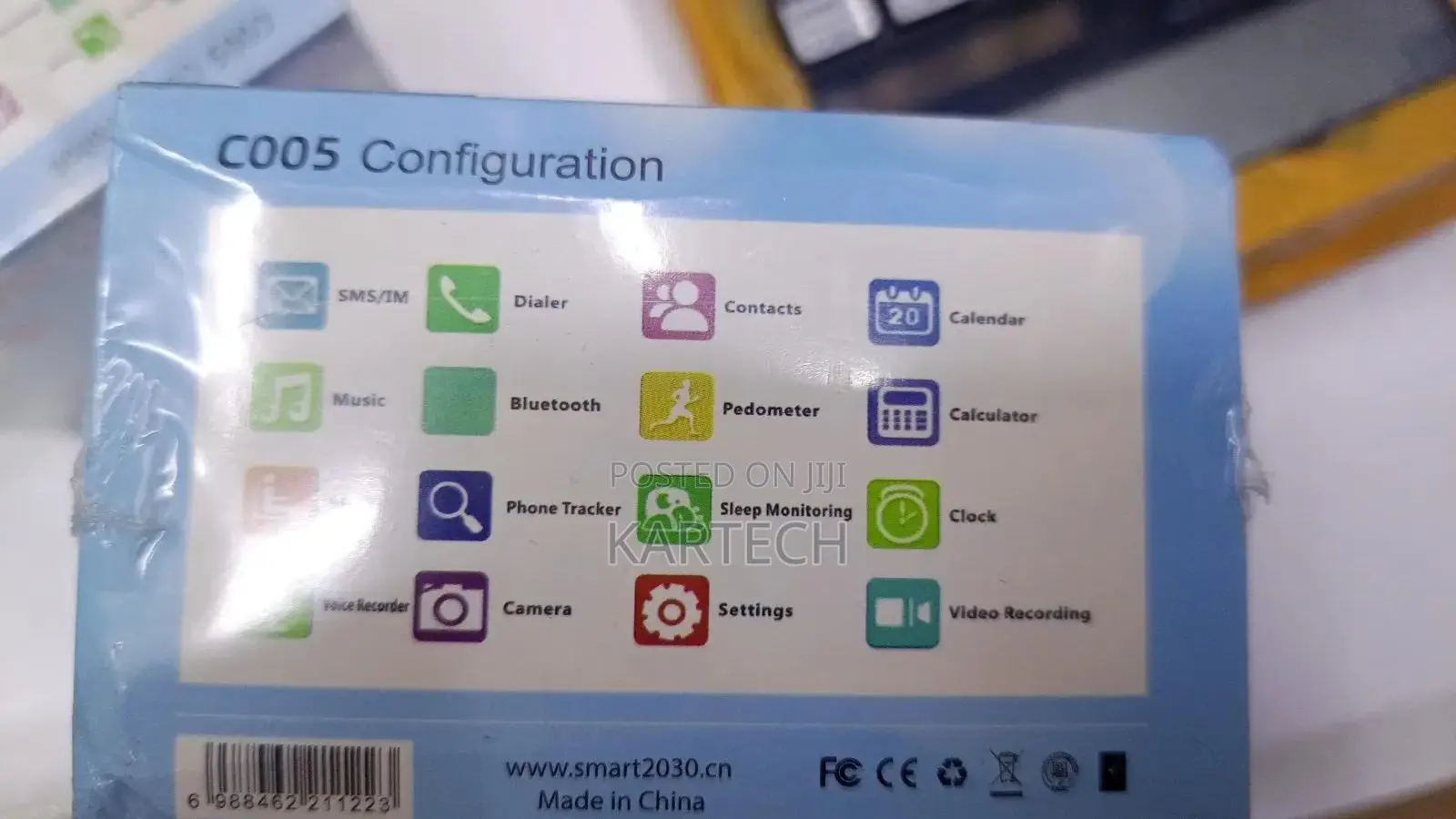 Kid's Smart W008 Smartwatch.