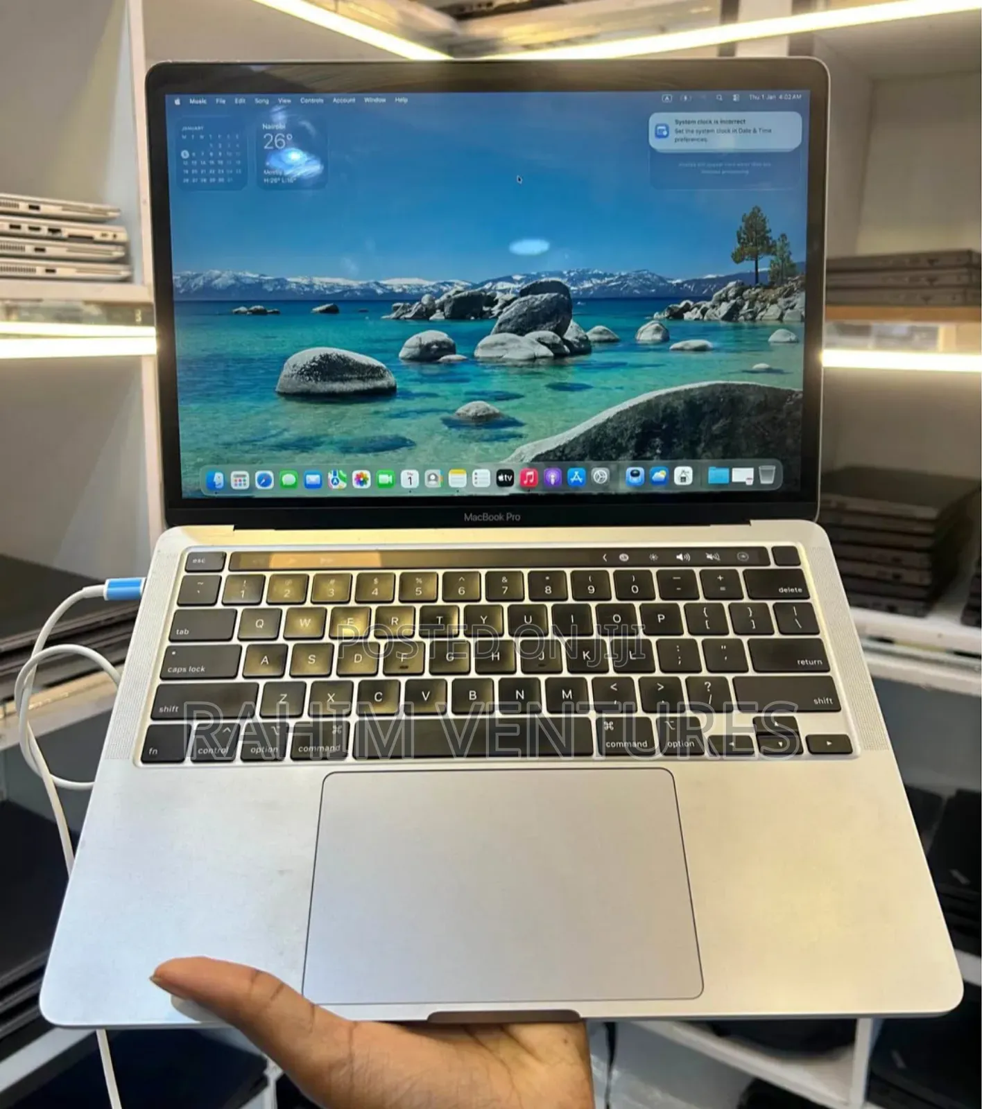 Laptop Apple MacBook 2020 32GB Intel Core i7 SSD 512GB