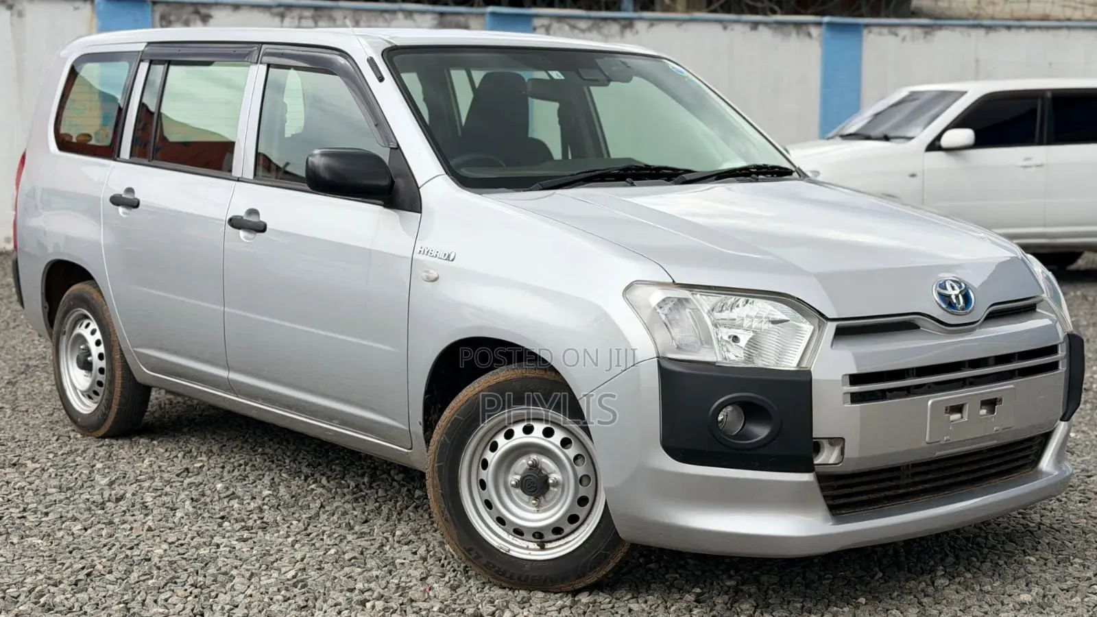 Toyota Probox 1.5 Hybrid F 2019 Silver