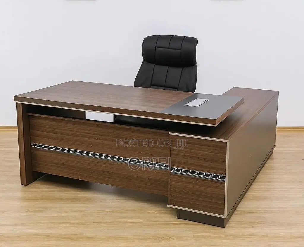 Modern L-Shaped Office Desk : Executive Desk 1.6 Metres