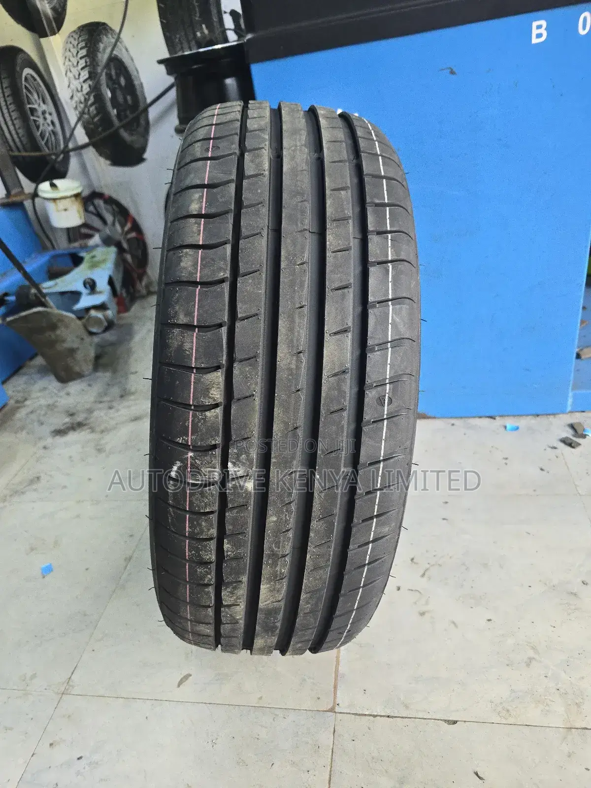 225/55r18 Triangle Tire