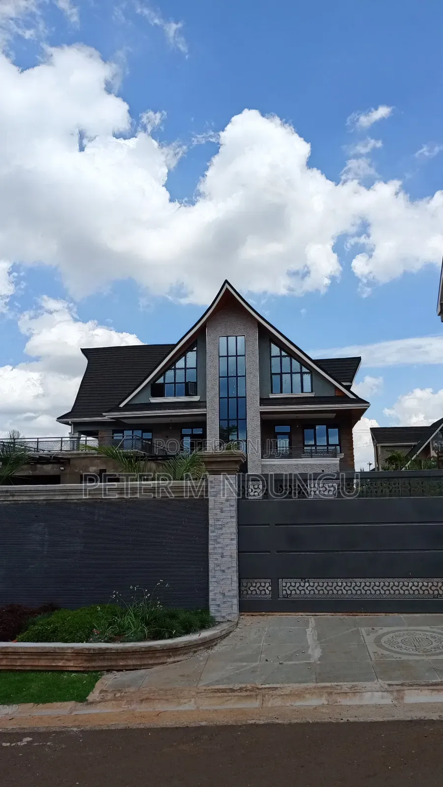 6bdrm Maisonette in Daykio Estate, Kimbo for sale
