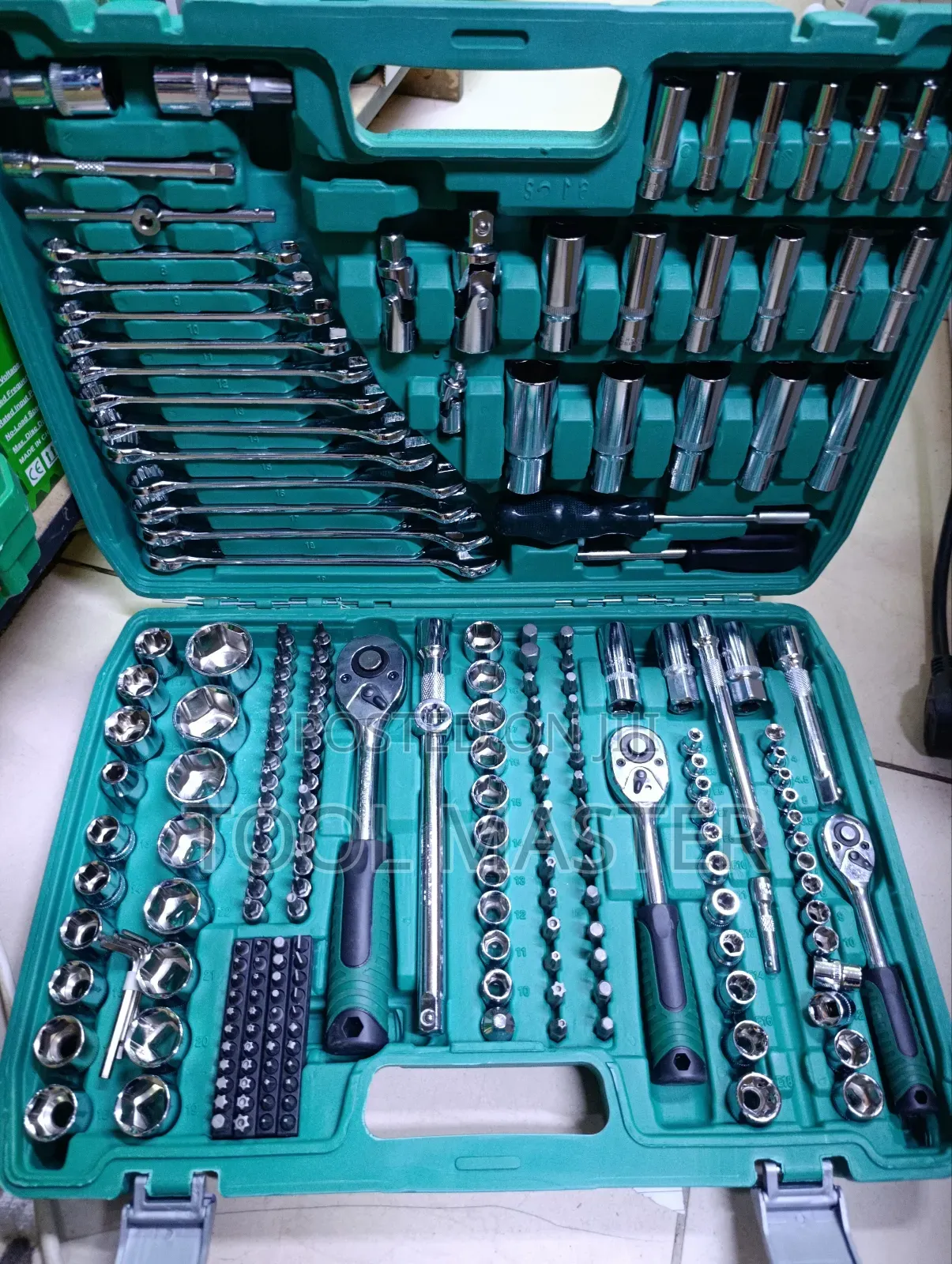 216 Pc Socket Wrench / Heavy Duty Socket Wrench Toolbox