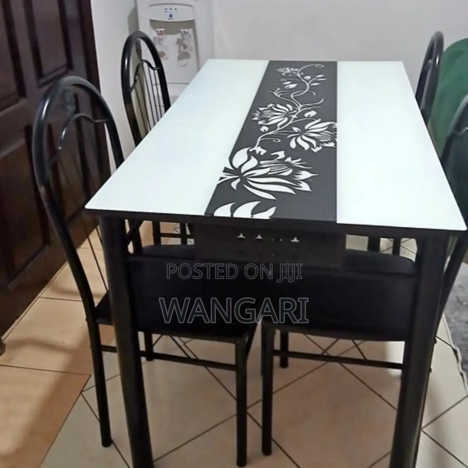 Executive 4 Sitter Dinning Table