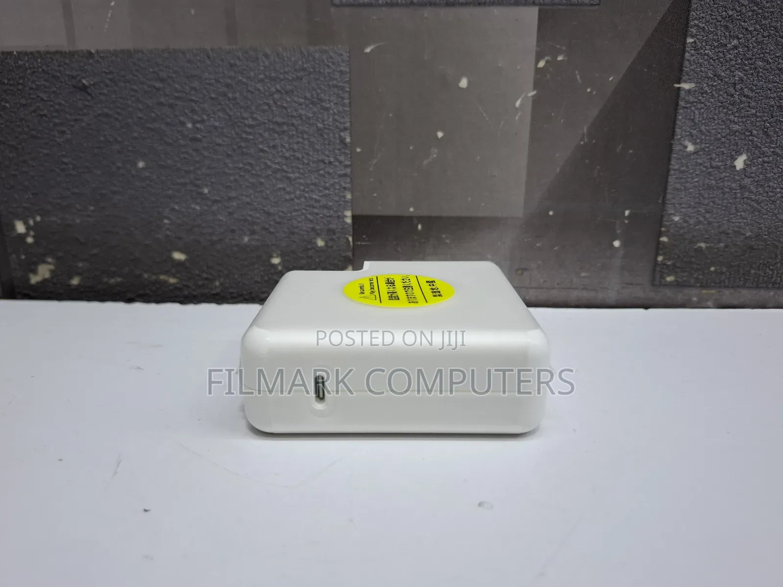 Original Macbook Usb-c Charger – 87w Type-c Power Adapter Complete