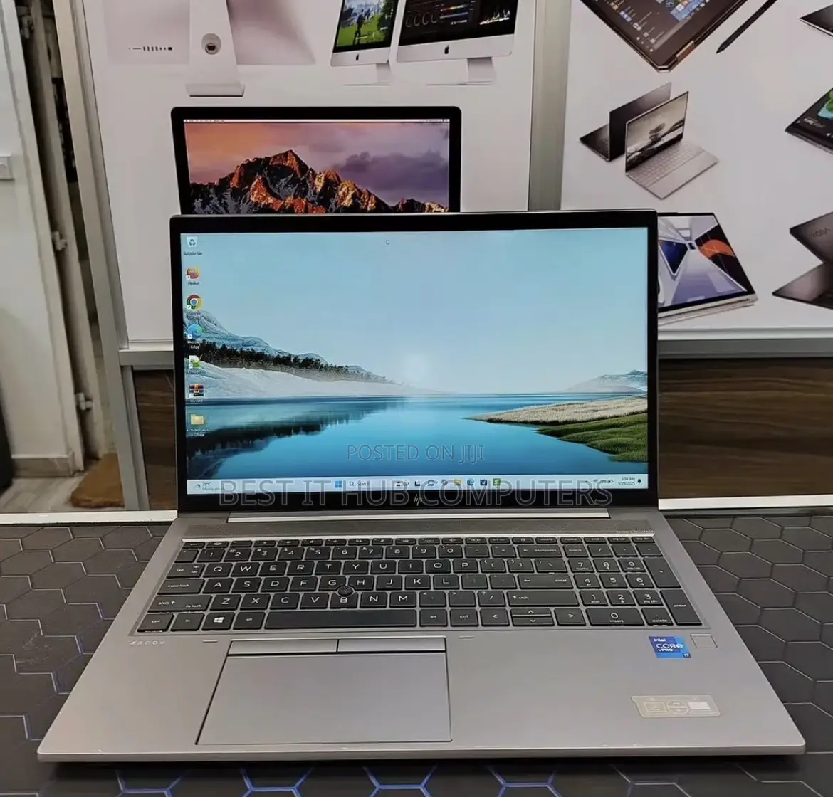 Laptop HP ZBook Firefly G8 32GB Intel Core i7 SSD 512GB