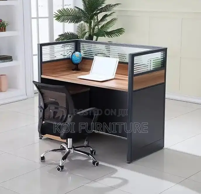 Office Desk : 1-Way Workstation 1.2m X 0.6m in Brown