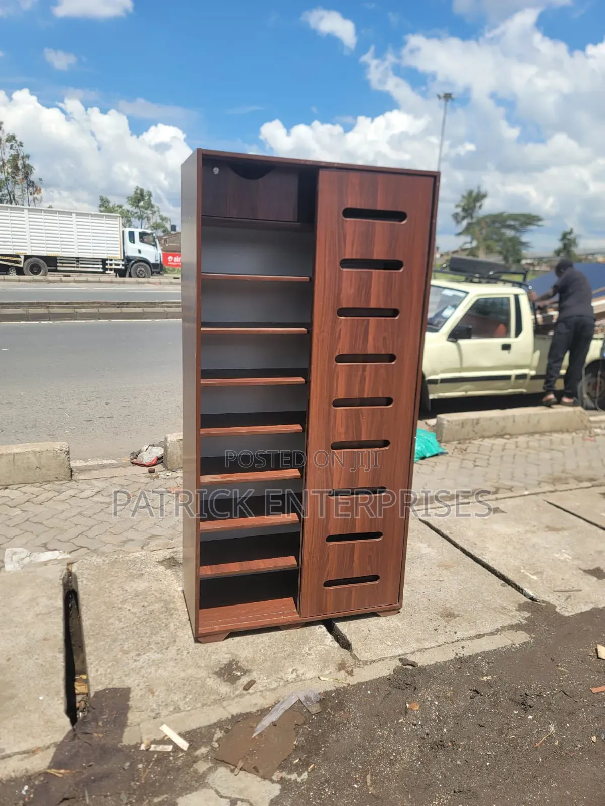 Modern Mdf Shoe Racks 3 By 6 Fitt With Sliding Doors