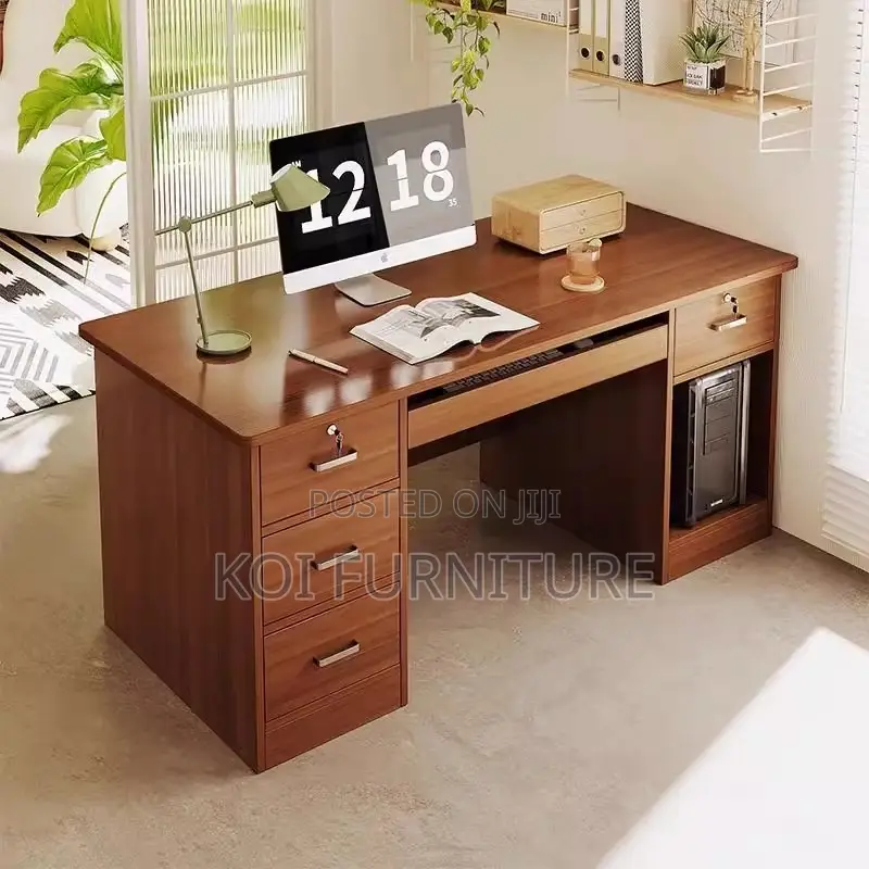 Office Desks: 1400mm Executive Office Desk With Dtawers,Keyboard Trays