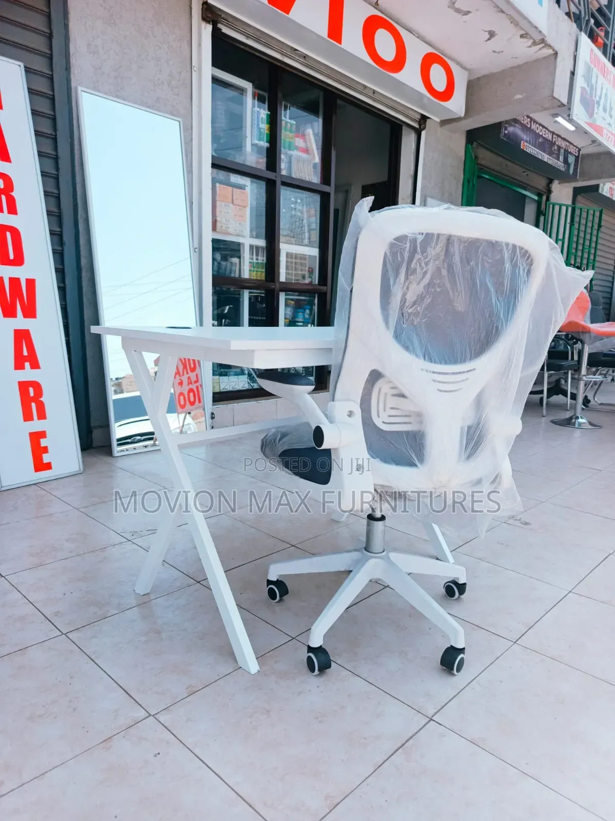 White Metallic Executive Chair Office Table