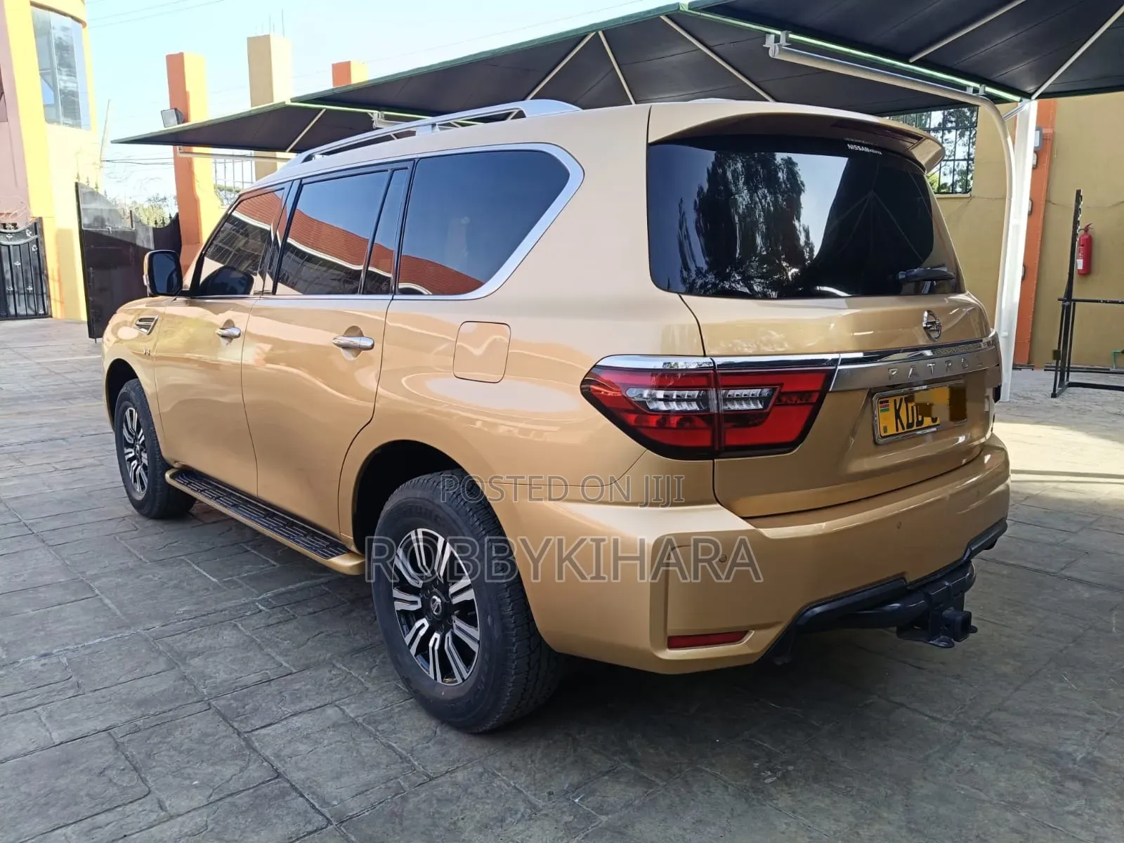 Nissan Patrol 2022 Gold