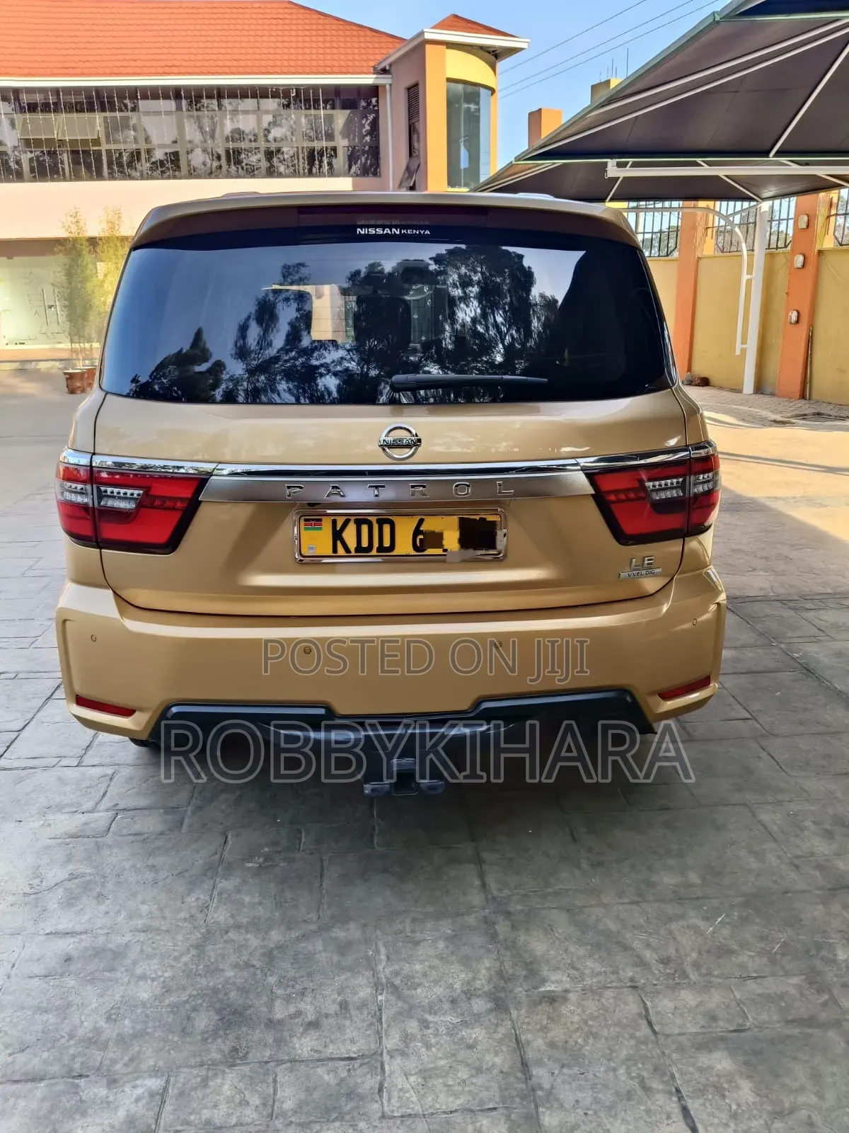 Nissan Patrol 2022 Gold