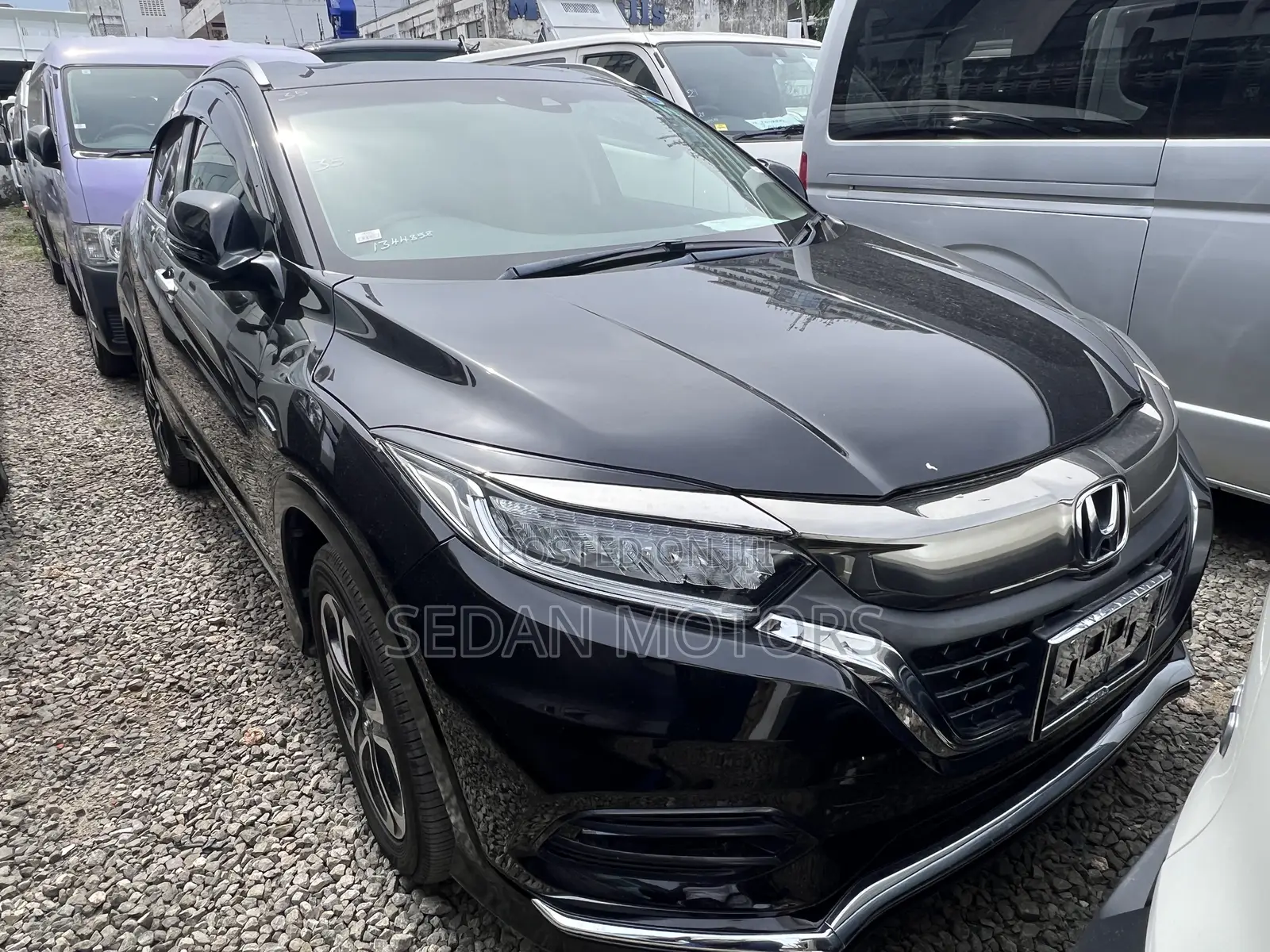 Honda Vezel 2019 Black