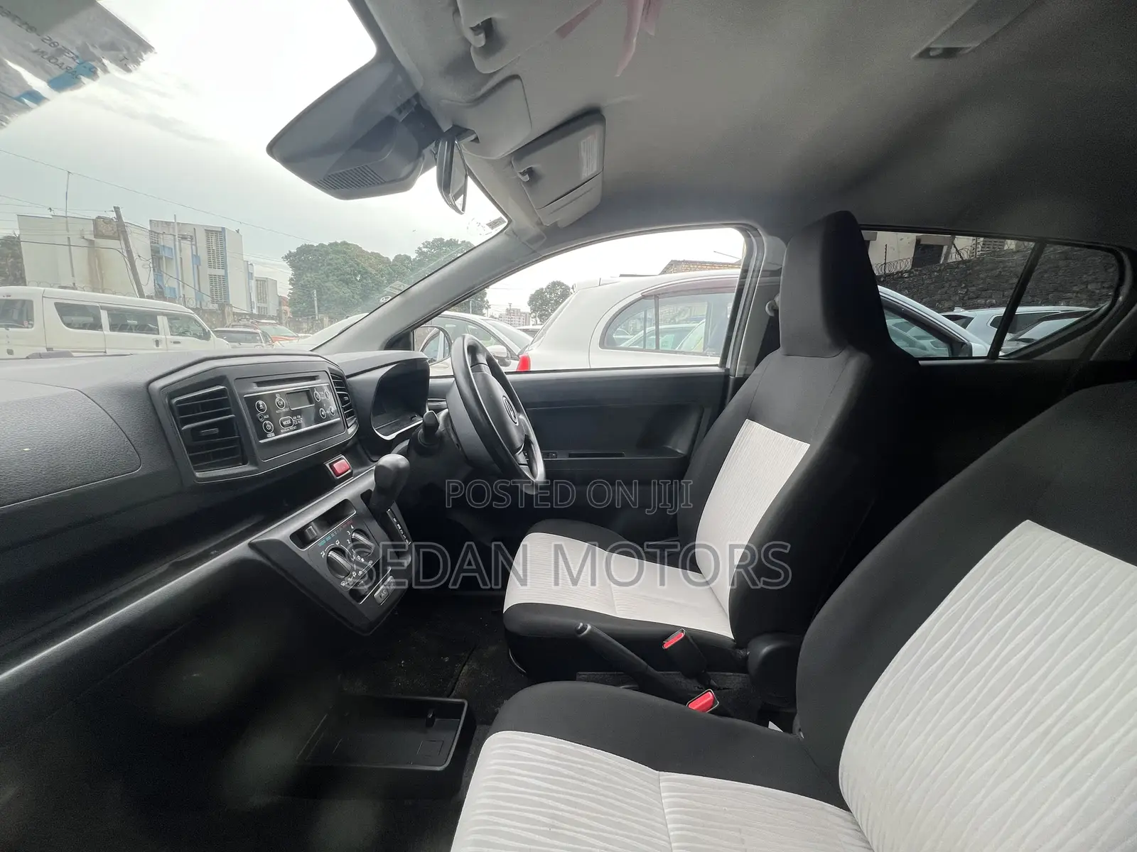 Daihatsu Mira 2019 White