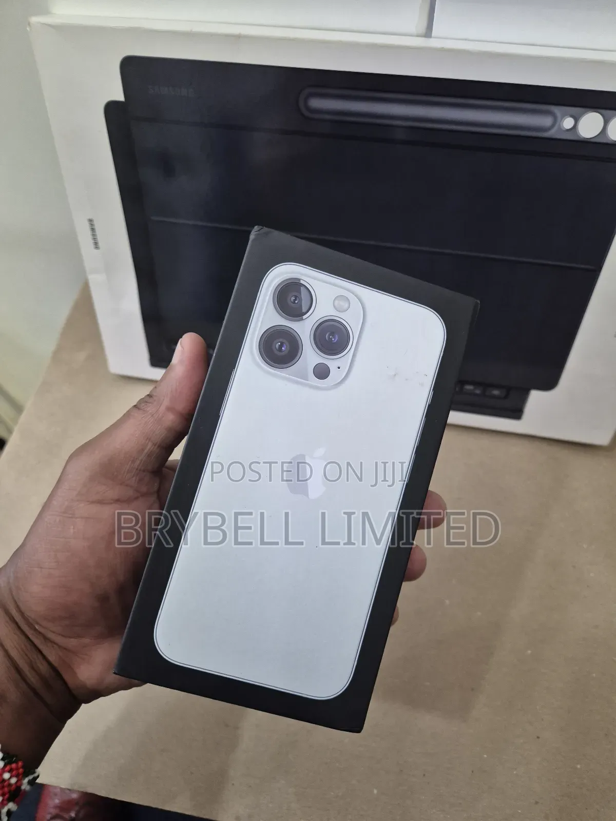 New Apple iPhone 13 Pro 256 GB Silver
