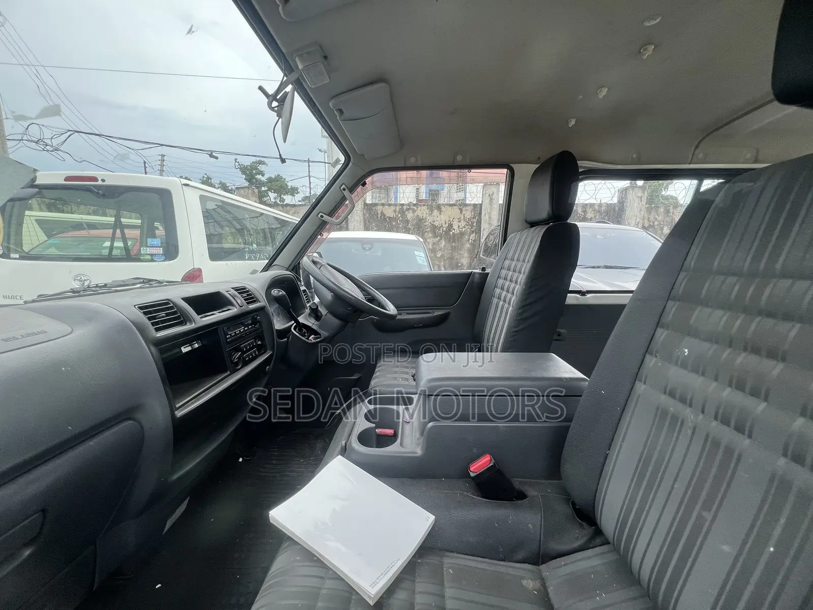 Mazda Bongo 2018 Beige